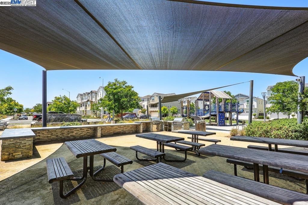 Detail Gallery Image 27 of 59 For 8360 Marine Way, Newark,  CA 94560 - 4 Beds | 2/1 Baths