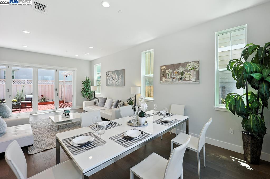 Detail Gallery Image 5 of 59 For 8360 Marine Way, Newark,  CA 94560 - 4 Beds | 2/1 Baths