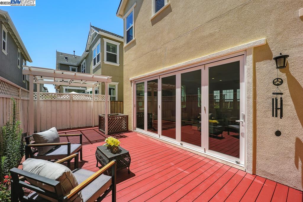 Detail Gallery Image 10 of 59 For 8360 Marine Way, Newark,  CA 94560 - 4 Beds | 2/1 Baths
