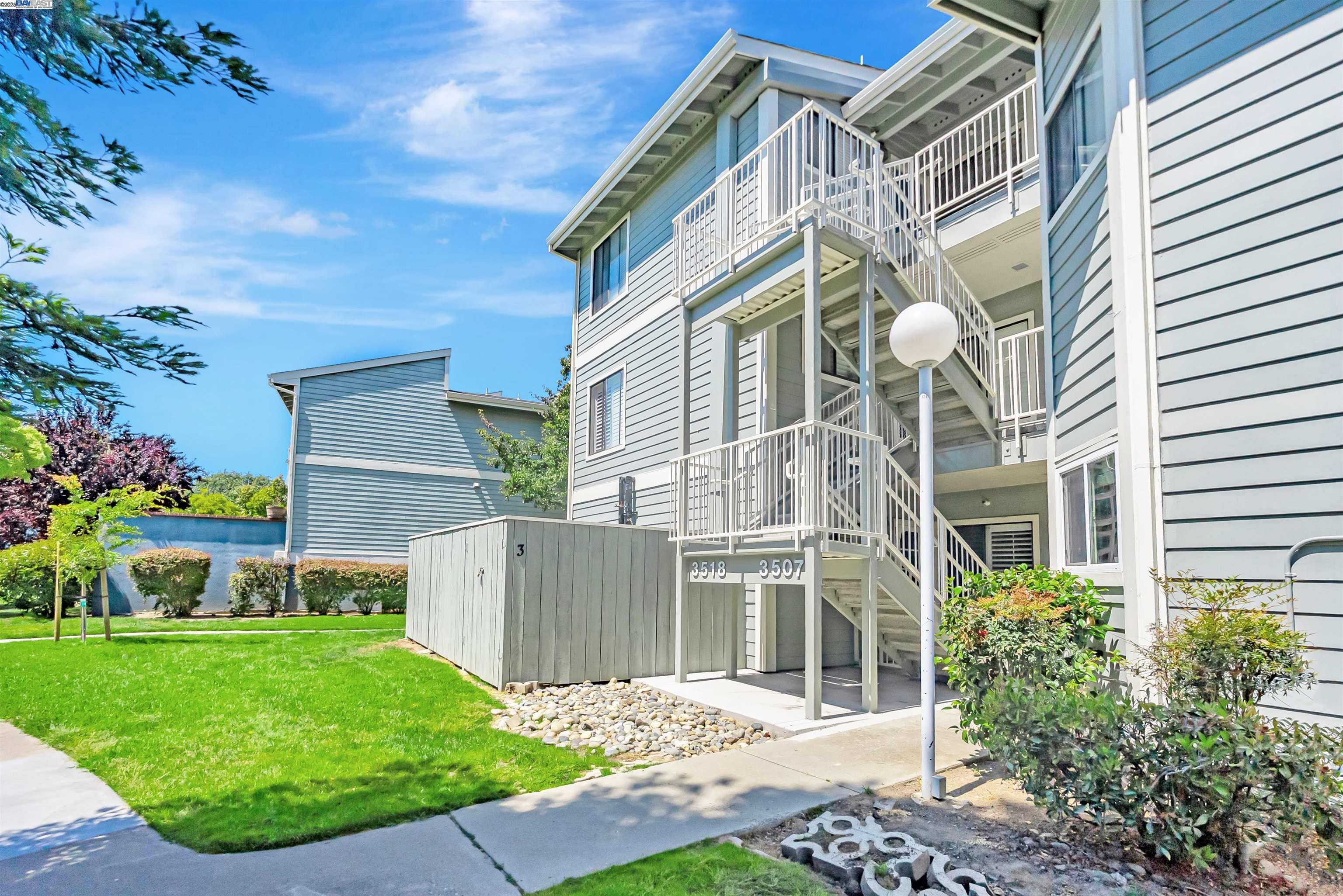 Detail Gallery Image 31 of 36 For 3507 Buttonwood Ter #203,  Fremont,  CA 94536 - 2 Beds | 2 Baths