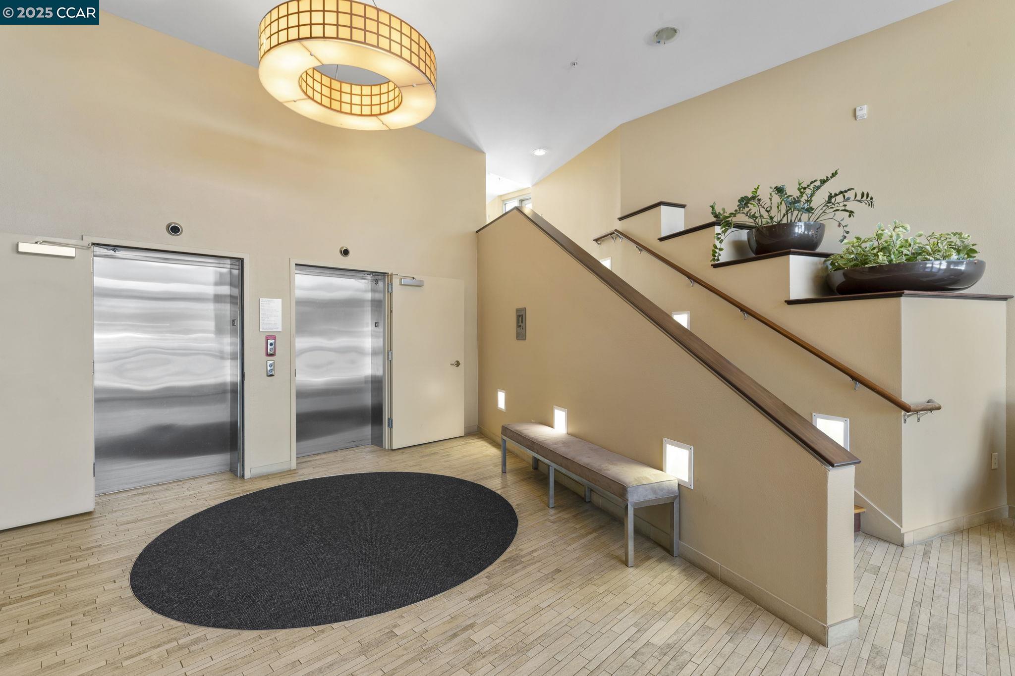 Detail Gallery Image 4 of 52 For 555 Ygnacio Valley Rd #222,  Walnut Creek,  CA 94596 - 2 Beds | 2 Baths