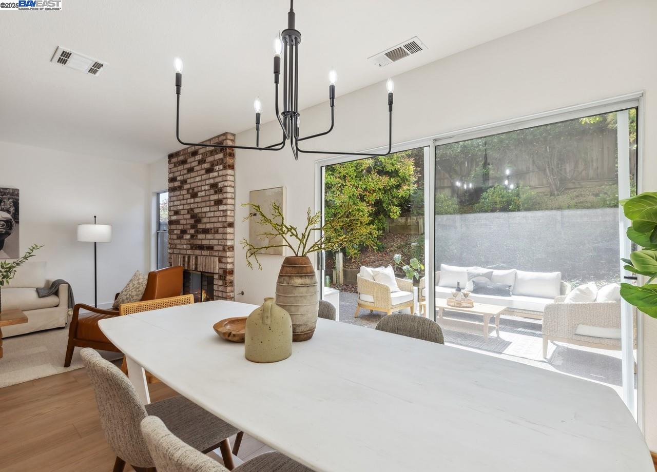 Detail Gallery Image 11 of 29 For 4245 Garibaldi Pl, Pleasanton,  CA 94566 - 3 Beds | 2/1 Baths