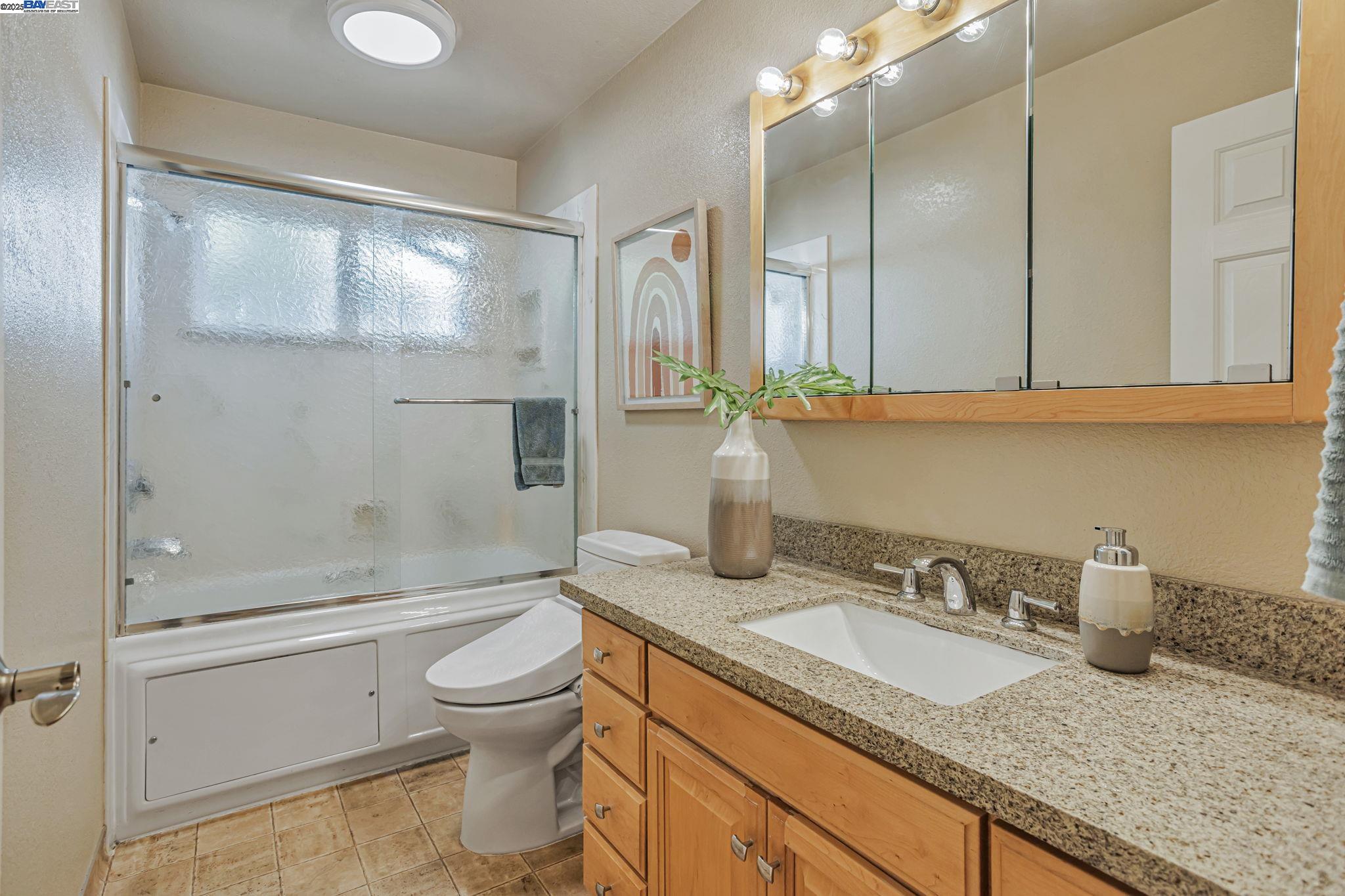 Detail Gallery Image 25 of 50 For 35280 Farnham Dr, Newark,  CA 94560 - 4 Beds | 2 Baths