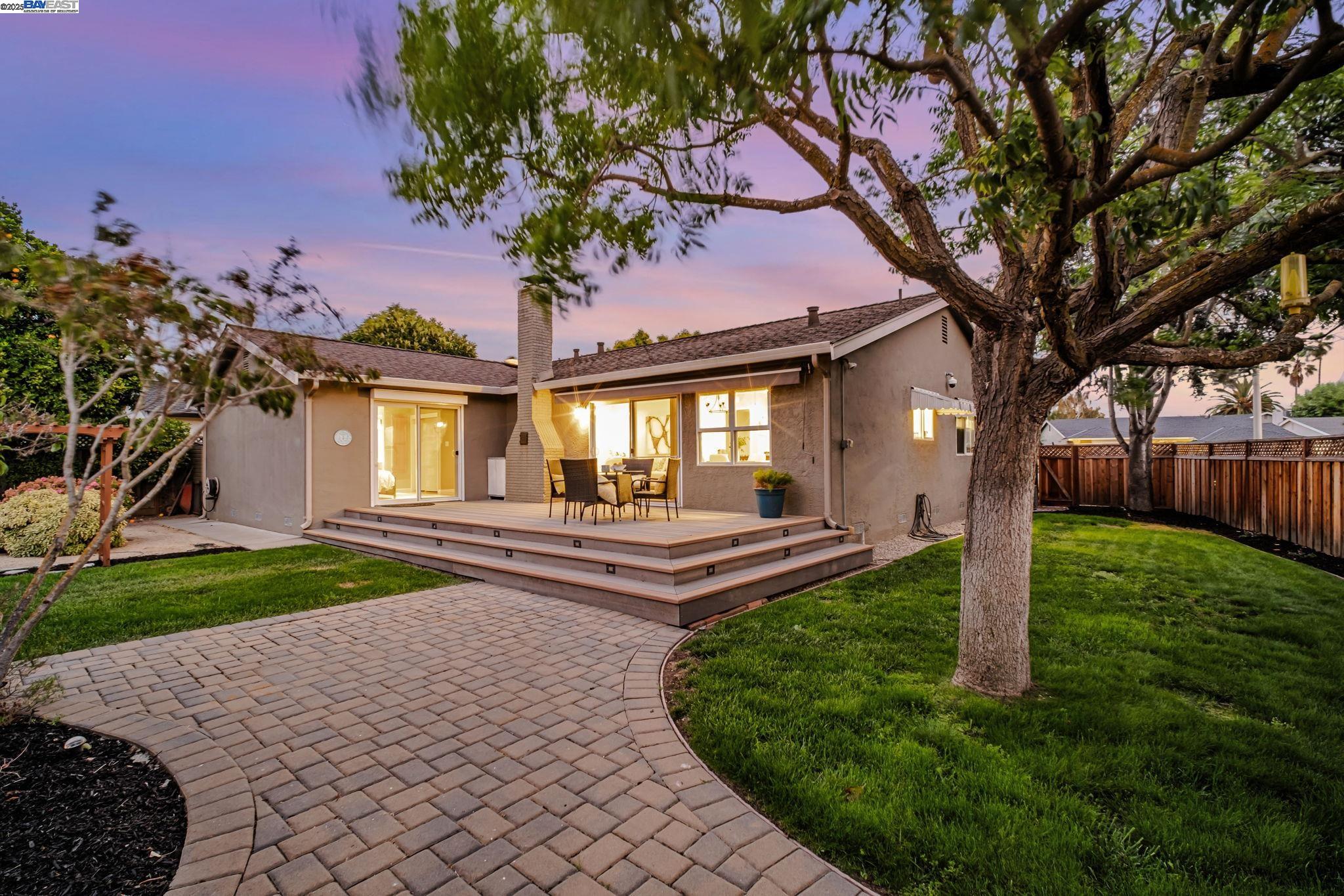 Detail Gallery Image 29 of 50 For 35280 Farnham Dr, Newark,  CA 94560 - 4 Beds | 2 Baths