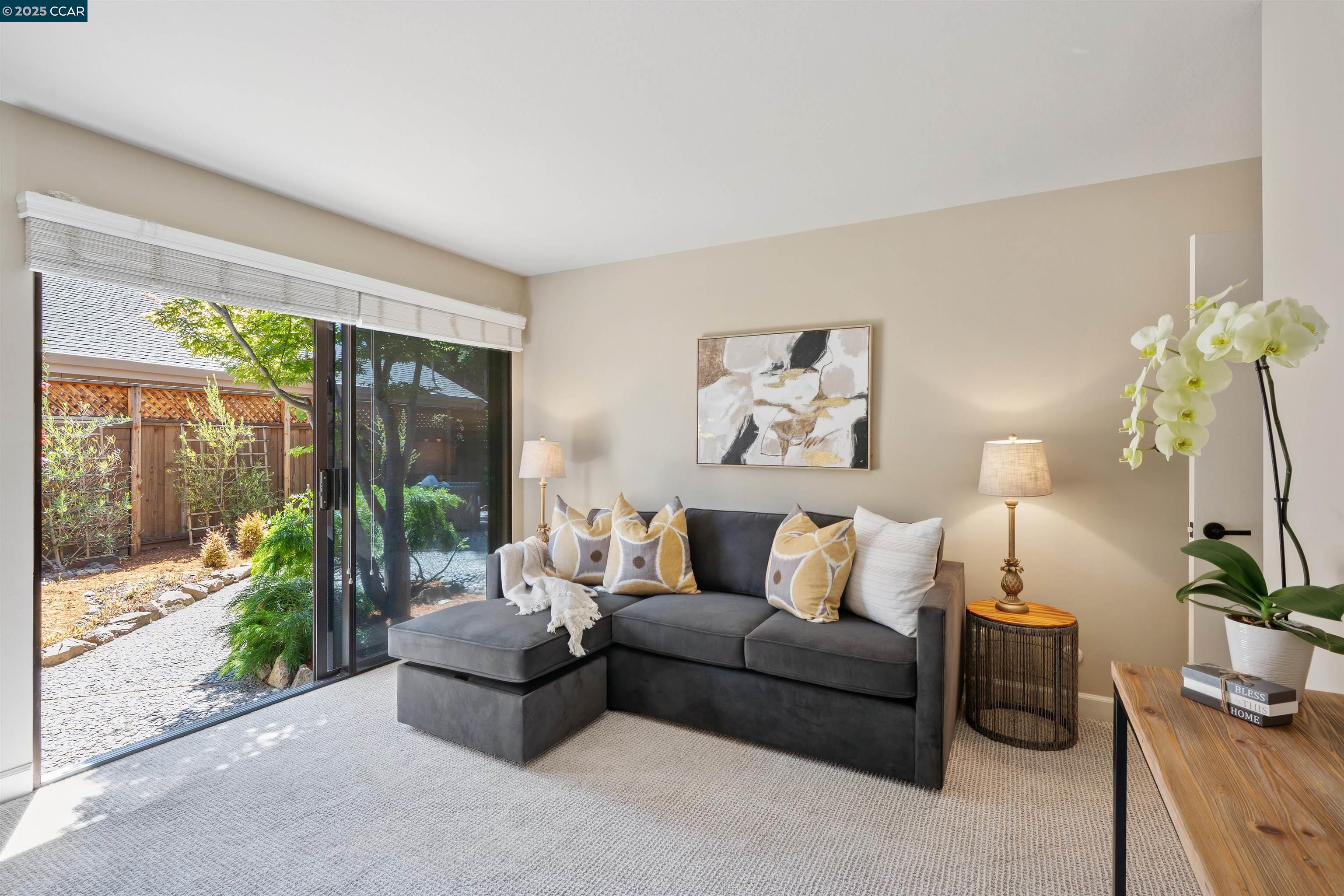 Detail Gallery Image 29 of 51 For 404 Ridge Gate Road, Orinda,  CA 94563 - 3 Beds | 2 Baths