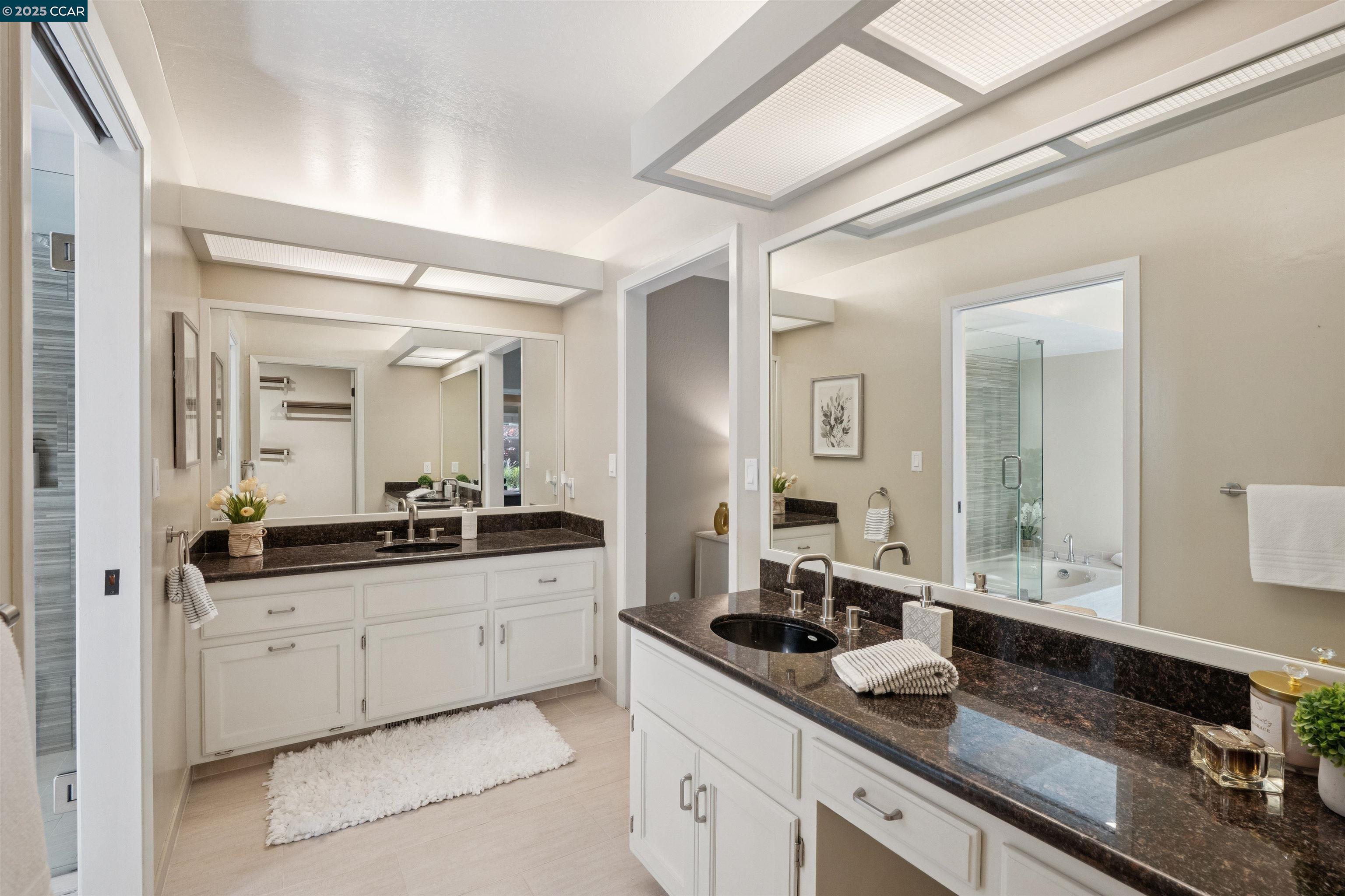 Detail Gallery Image 34 of 51 For 404 Ridge Gate Road, Orinda,  CA 94563 - 3 Beds | 2 Baths