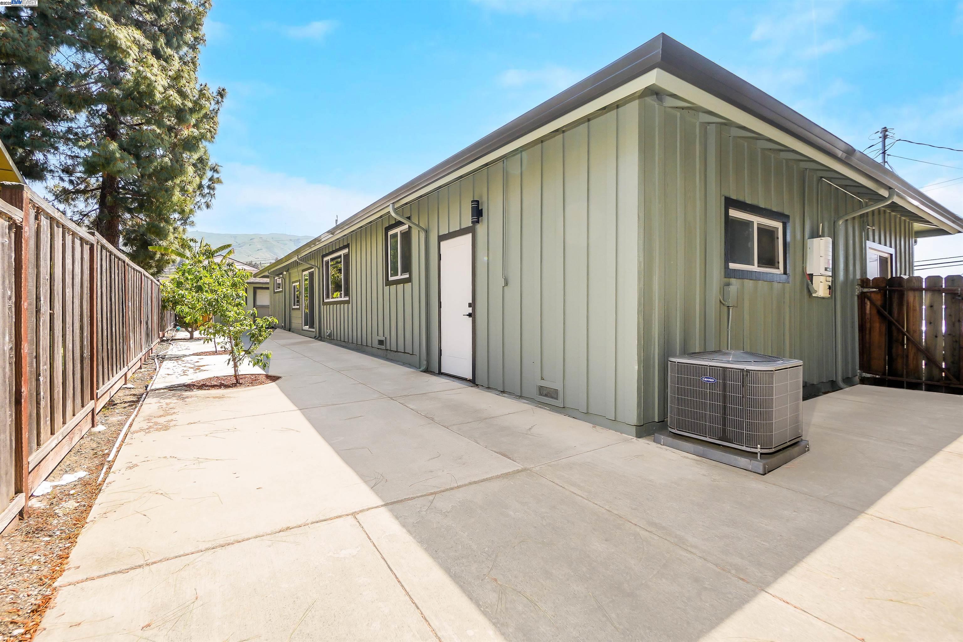 Detail Gallery Image 41 of 57 For 524 E Warren Ave, Fremont,  CA 94539 - 4 Beds | 2 Baths