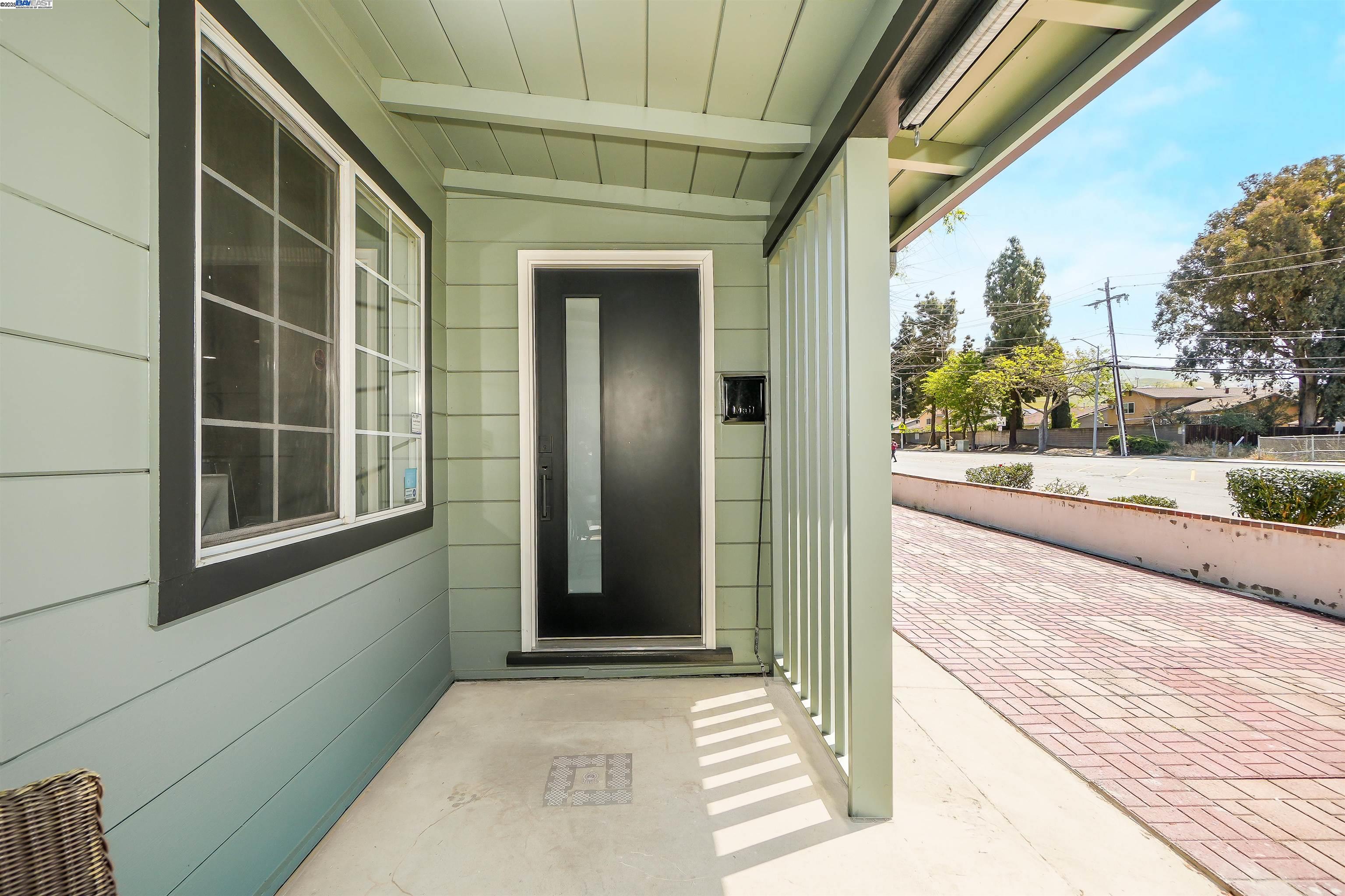 Detail Gallery Image 6 of 57 For 524 E Warren Ave, Fremont,  CA 94539 - 4 Beds | 2 Baths