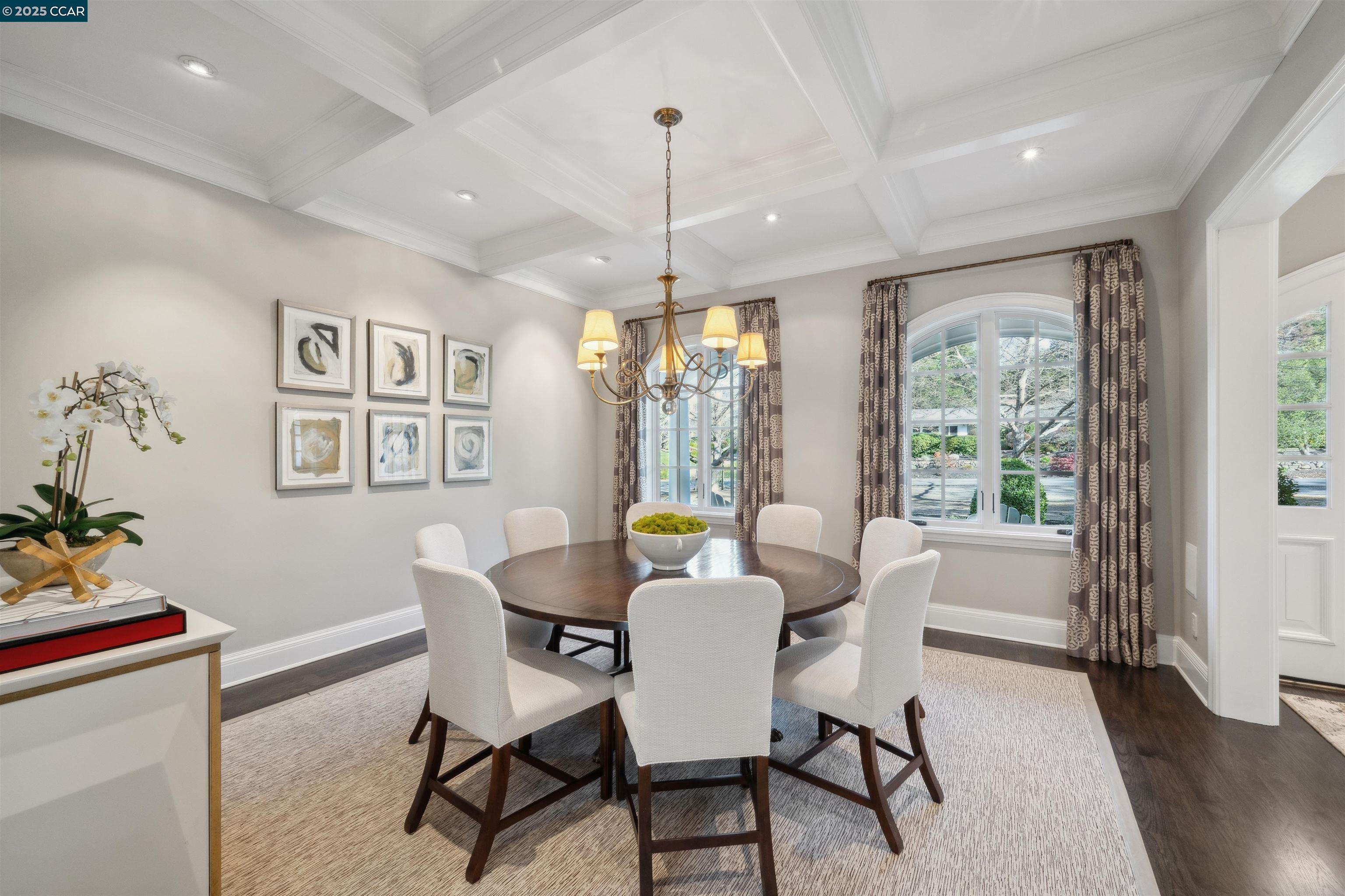Detail Gallery Image 14 of 53 For 755 Old Jonas Hill Rd, Lafayette,  CA 94549 - 4 Beds | 3/1 Baths