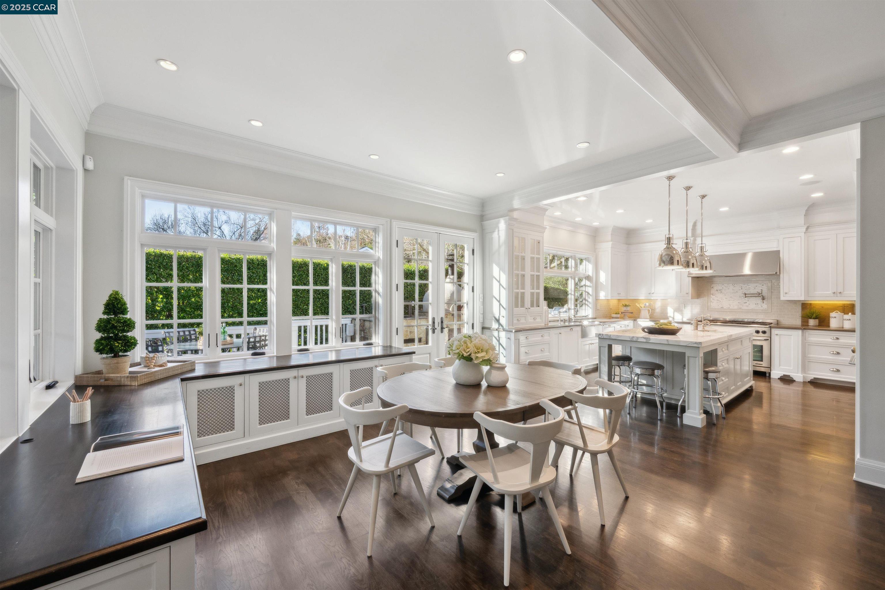 Detail Gallery Image 15 of 53 For 755 Old Jonas Hill Rd, Lafayette,  CA 94549 - 4 Beds | 3/1 Baths
