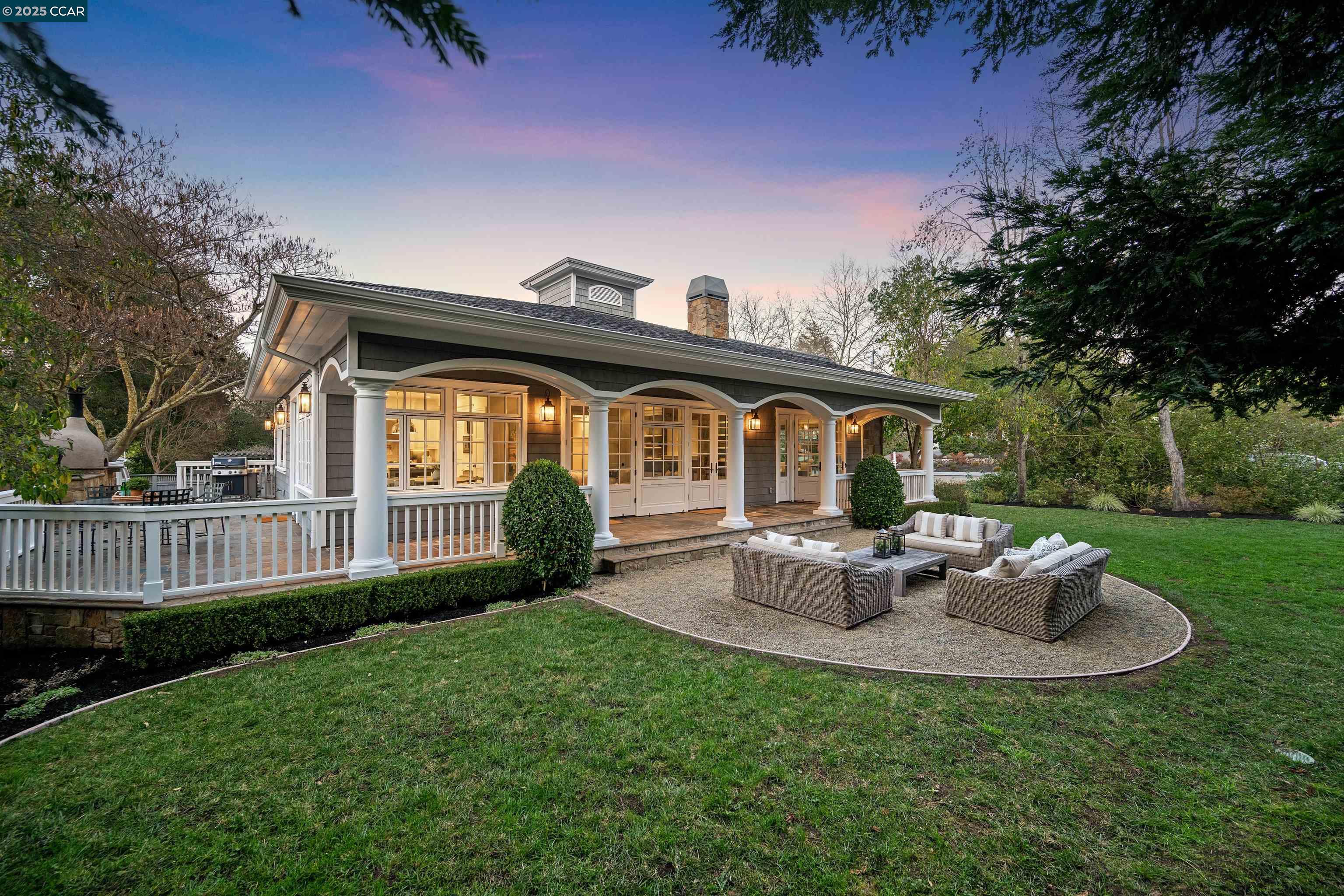 Detail Gallery Image 27 of 53 For 755 Old Jonas Hill Rd, Lafayette,  CA 94549 - 4 Beds | 3/1 Baths