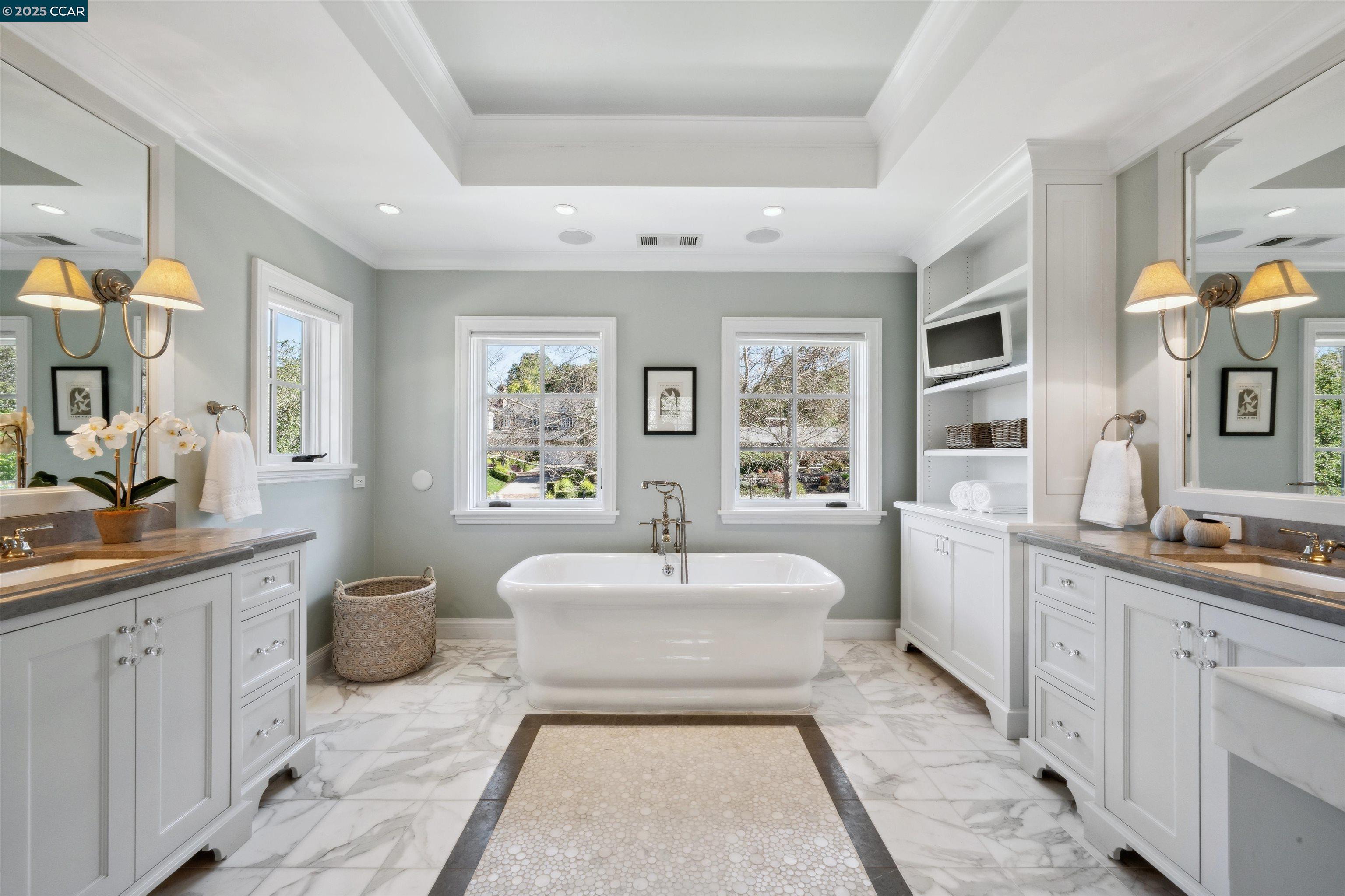 Detail Gallery Image 31 of 53 For 755 Old Jonas Hill Rd, Lafayette,  CA 94549 - 4 Beds | 3/1 Baths