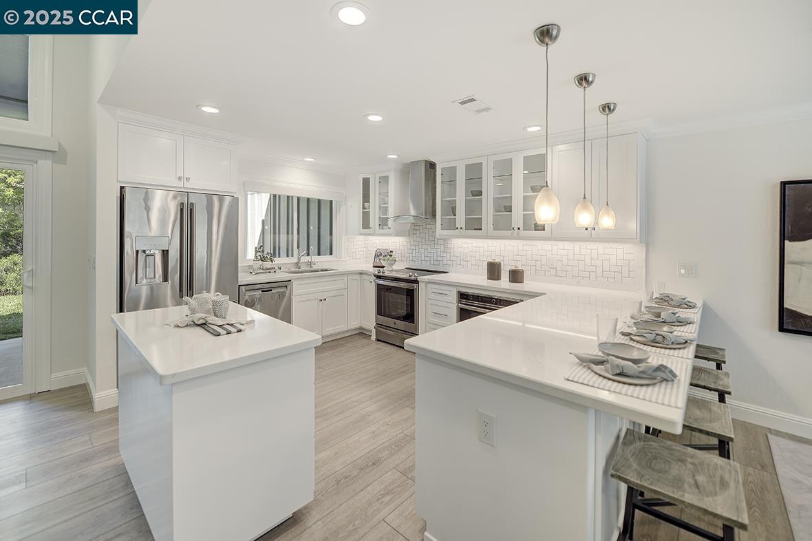 Photo #4: 41103072 Listing 