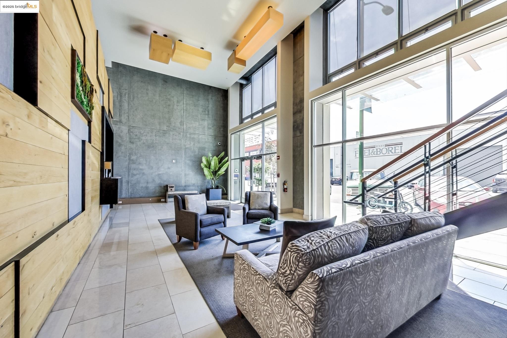 311 Oak St # 804, Oakland, California 94607, 1 Bedroom Bedrooms, 2 Rooms Rooms,1 BathroomBathrooms,Residential Lease,For Rent,311 Oak St # 804,41103075
