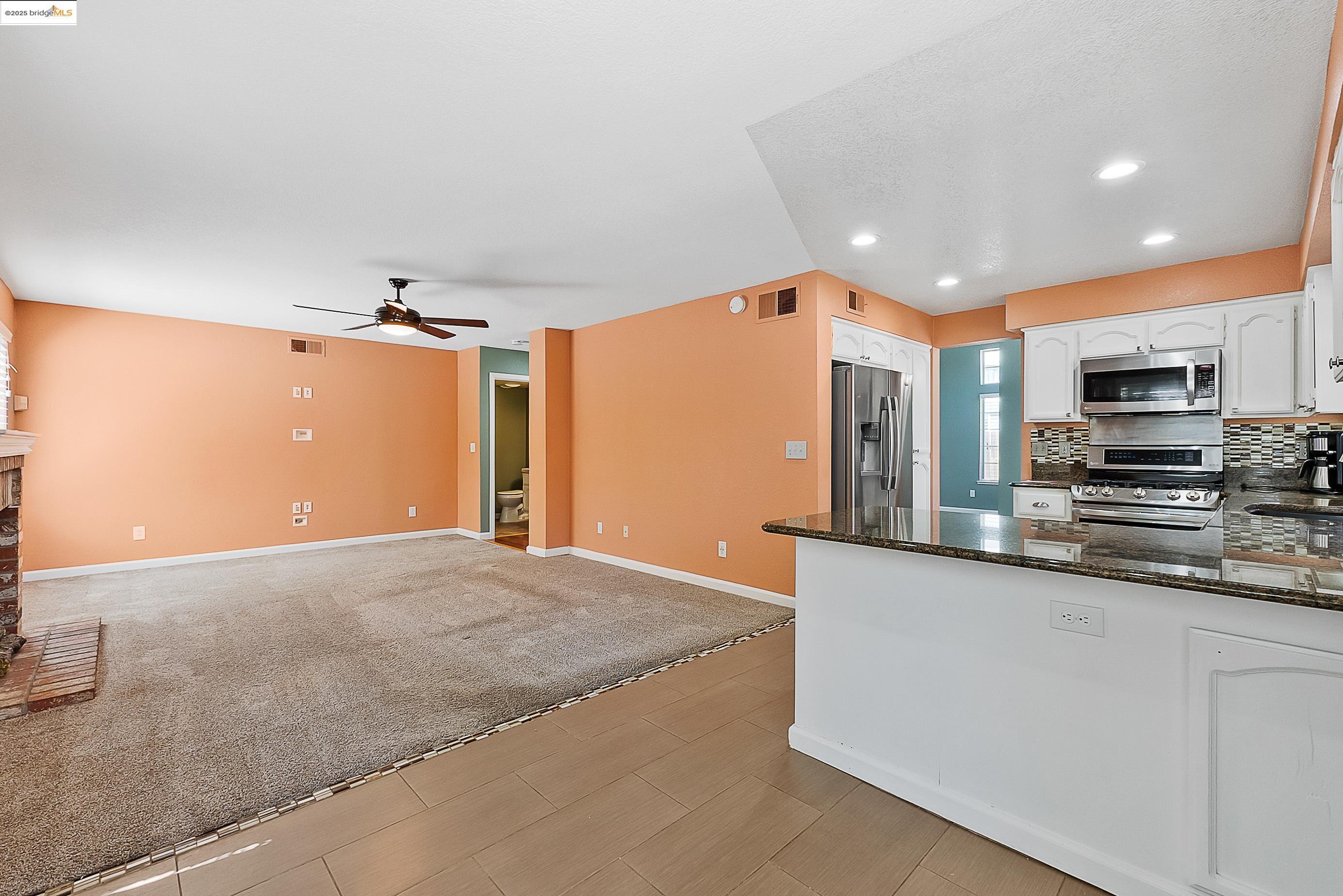 Detail Gallery Image 21 of 60 For 3759 Pine Hollow Way, Antelope,  CA 95843 - 4 Beds | 2/1 Baths