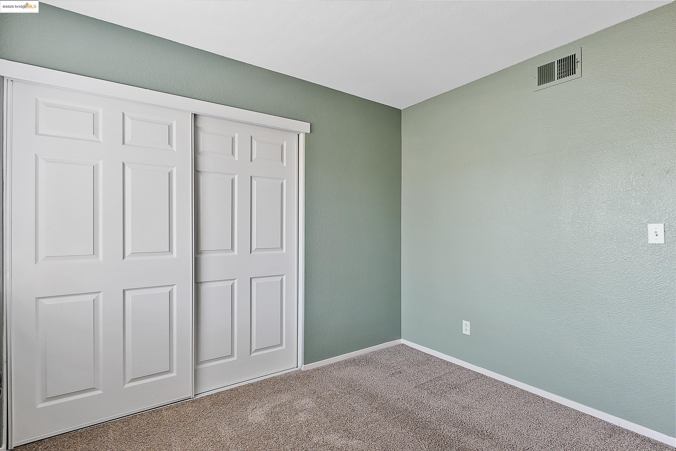 Detail Gallery Image 37 of 60 For 3759 Pine Hollow Way, Antelope,  CA 95843 - 4 Beds | 2/1 Baths
