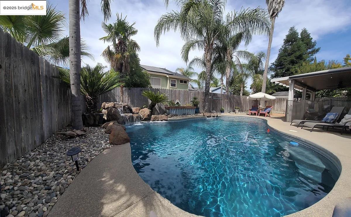 Detail Gallery Image 50 of 60 For 3759 Pine Hollow Way, Antelope,  CA 95843 - 4 Beds | 2/1 Baths