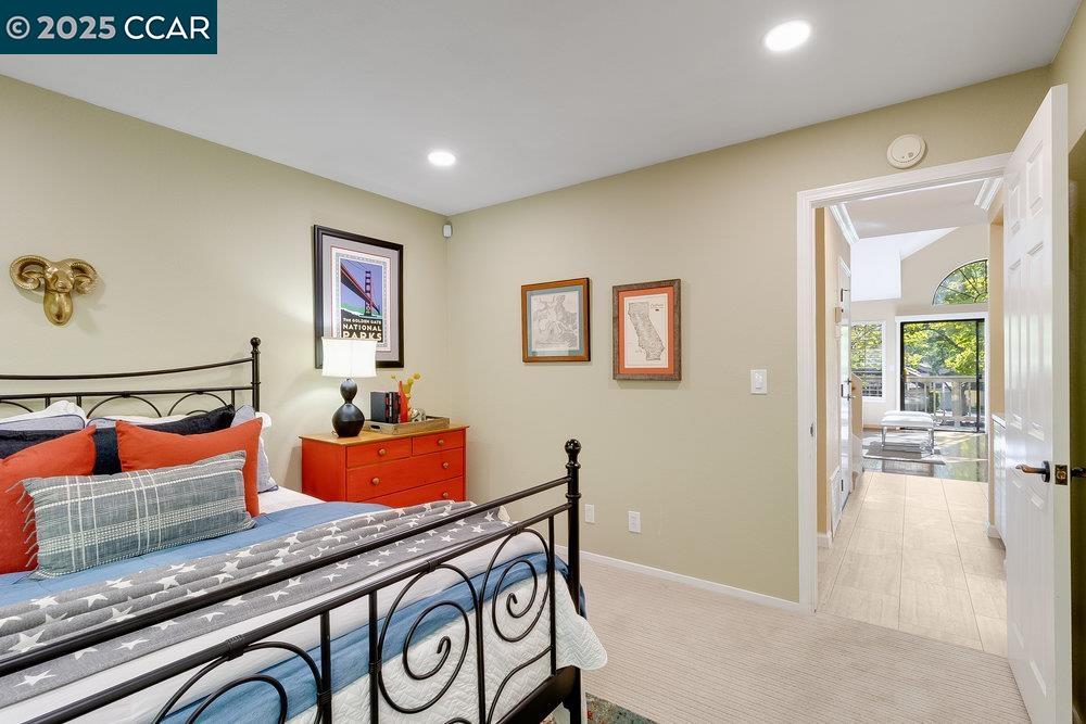 Detail Gallery Image 20 of 41 For 325 Beacon Ridge Ln, Walnut Creek,  CA 94597 - 3 Beds | 3/1 Baths