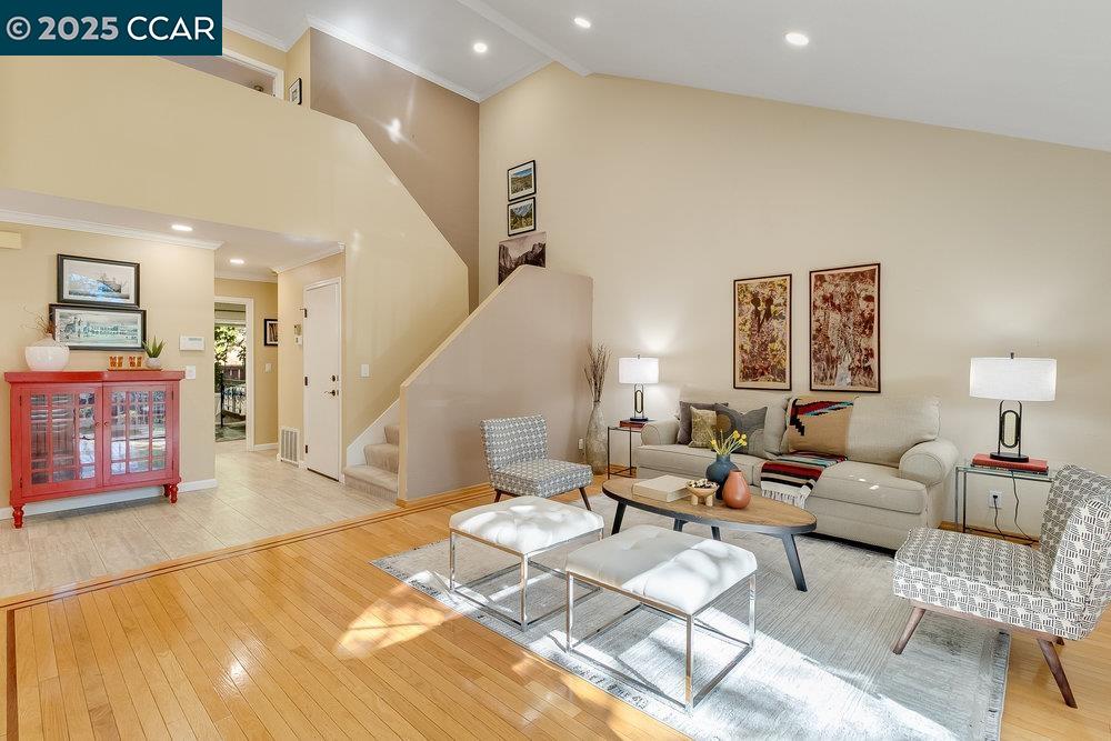 Photo #4: 41103077 Listing 