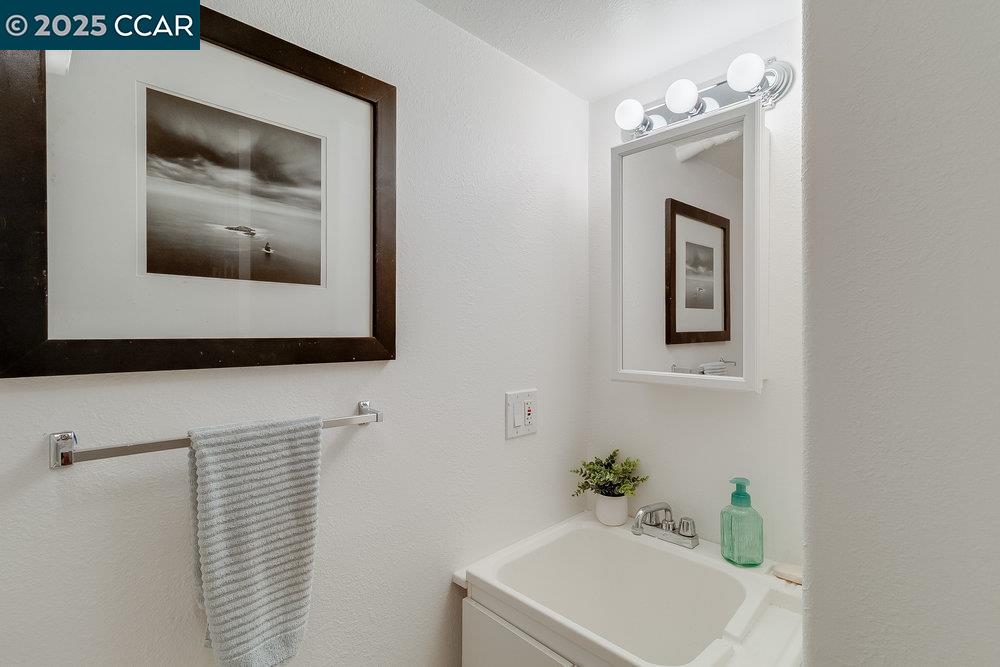 Photo #31: 41103077 Listing: Photo #31
