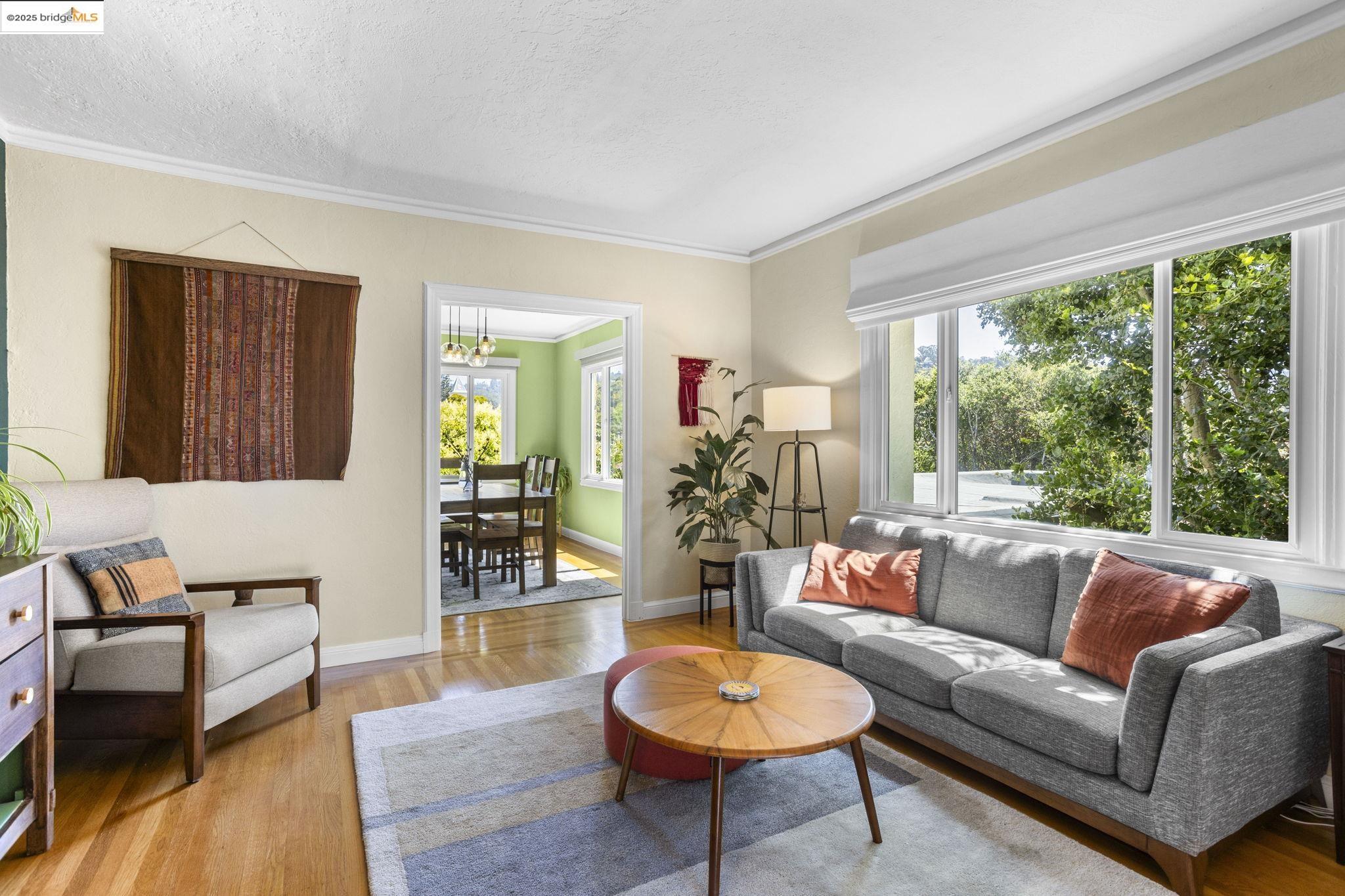 1222 Hollywood Ave, Oakland, California 94602, 1 Bedroom Bedrooms, 4 Rooms Rooms,1 BathroomBathrooms,Residential,For Sale,1222 Hollywood Ave,41103078