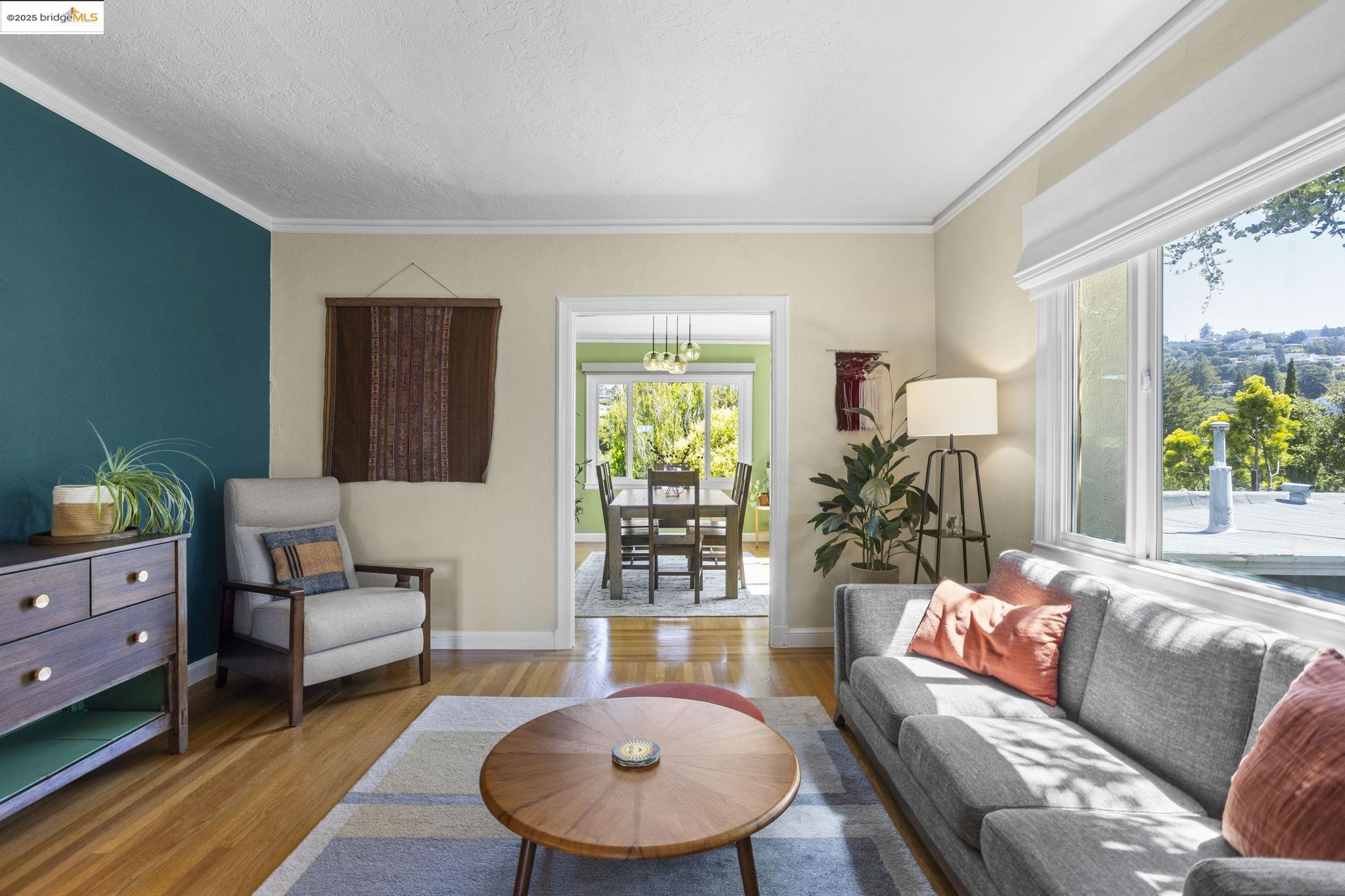 1222 Hollywood Ave, Oakland, California 94602, 1 Bedroom Bedrooms, 4 Rooms Rooms,1 BathroomBathrooms,Residential,For Sale,1222 Hollywood Ave,41103078