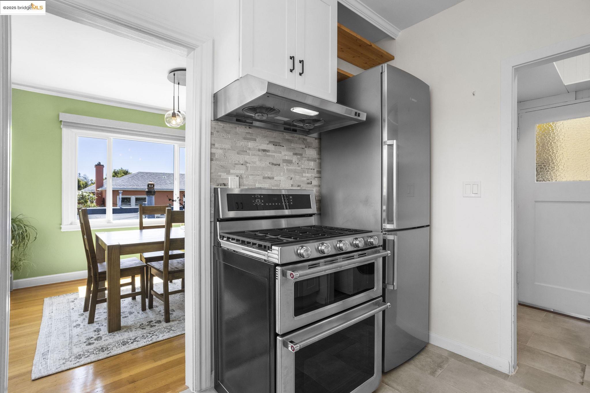 1222 Hollywood Ave, Oakland, California 94602, 1 Bedroom Bedrooms, 4 Rooms Rooms,1 BathroomBathrooms,Residential,For Sale,1222 Hollywood Ave,41103078