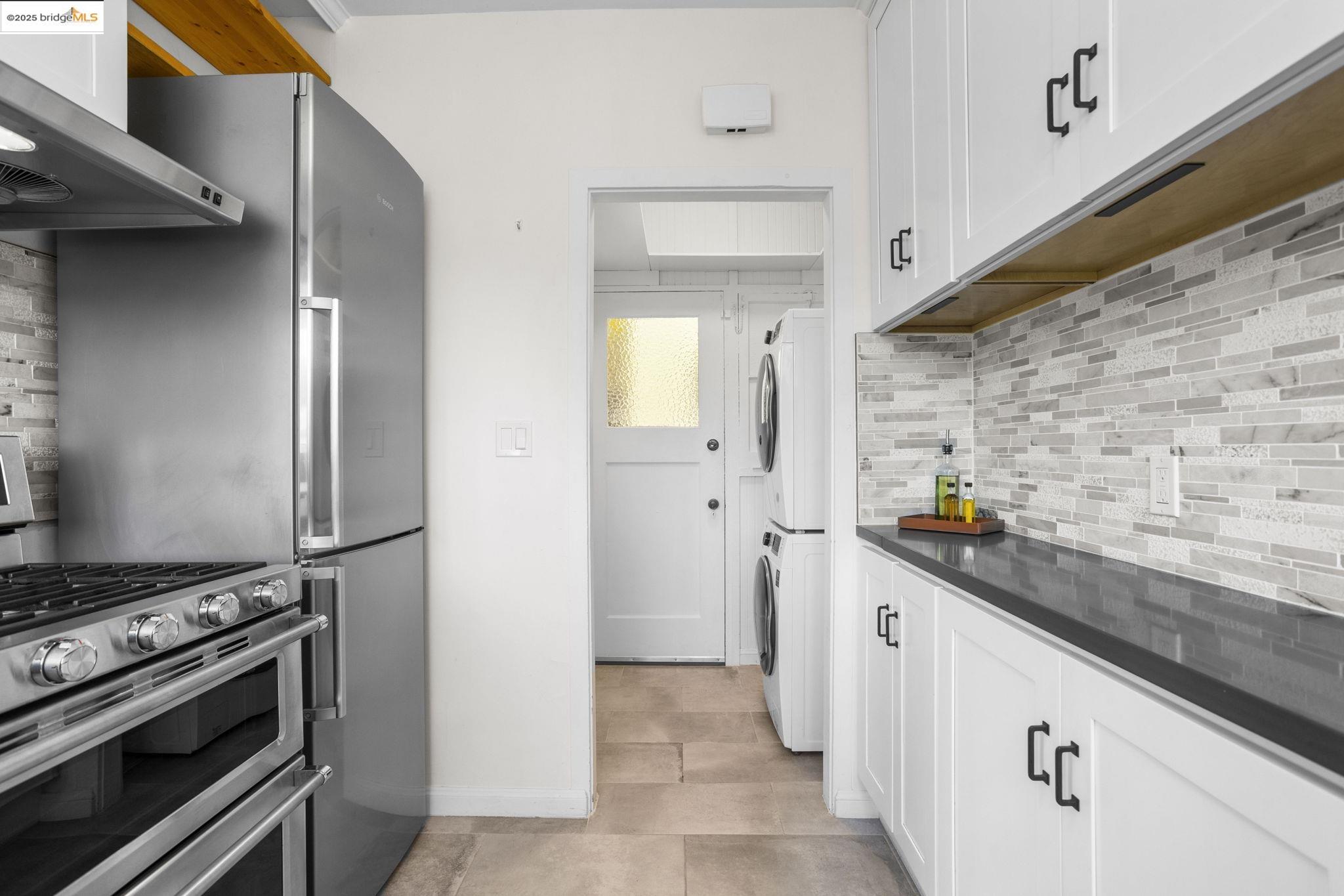 1222 Hollywood Ave, Oakland, California 94602, 1 Bedroom Bedrooms, 4 Rooms Rooms,1 BathroomBathrooms,Residential,For Sale,1222 Hollywood Ave,41103078