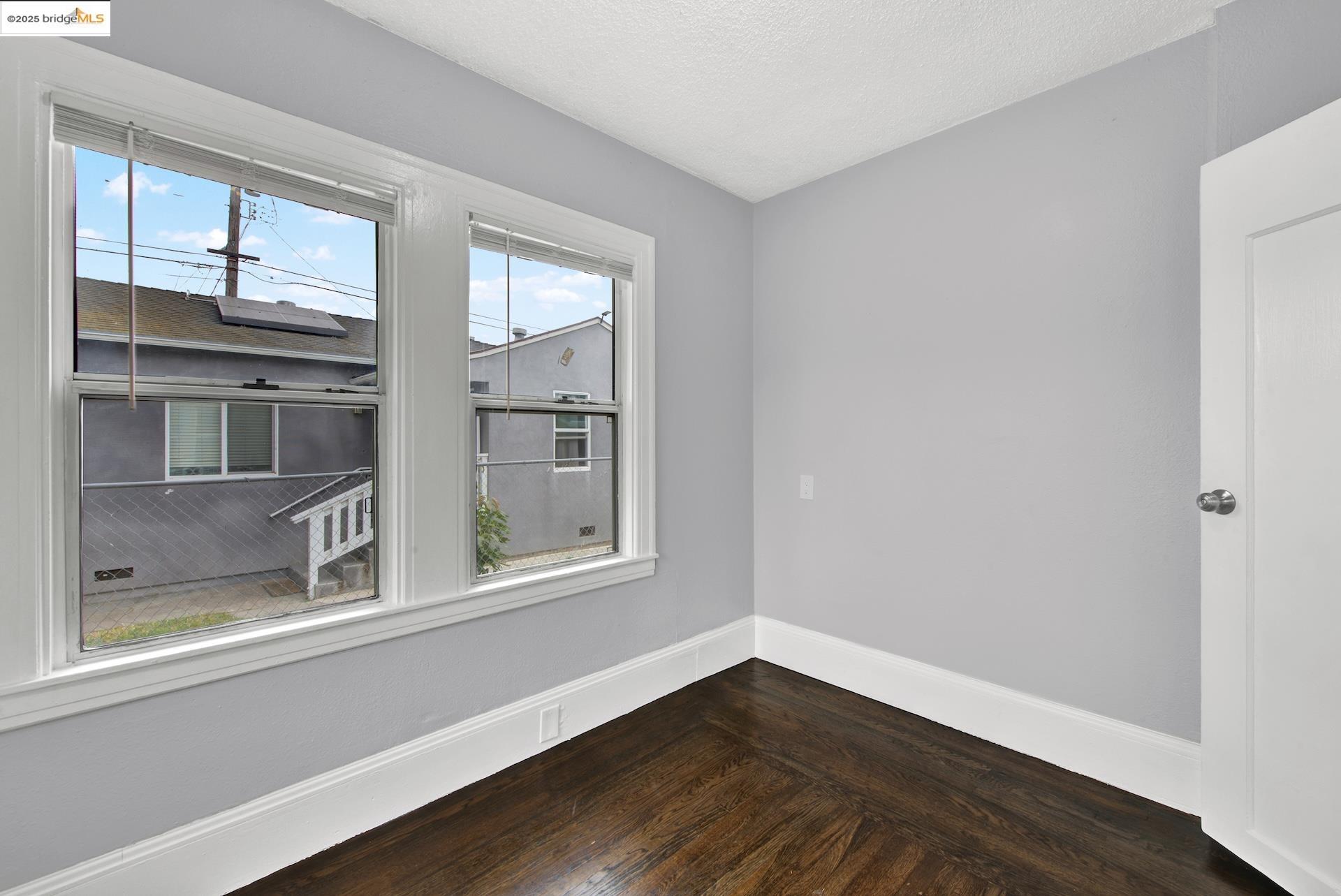 Detail Gallery Image 25 of 60 For 1009 106th Ave, Oakland,  CA 94603 - 2 Beds | 1 Baths