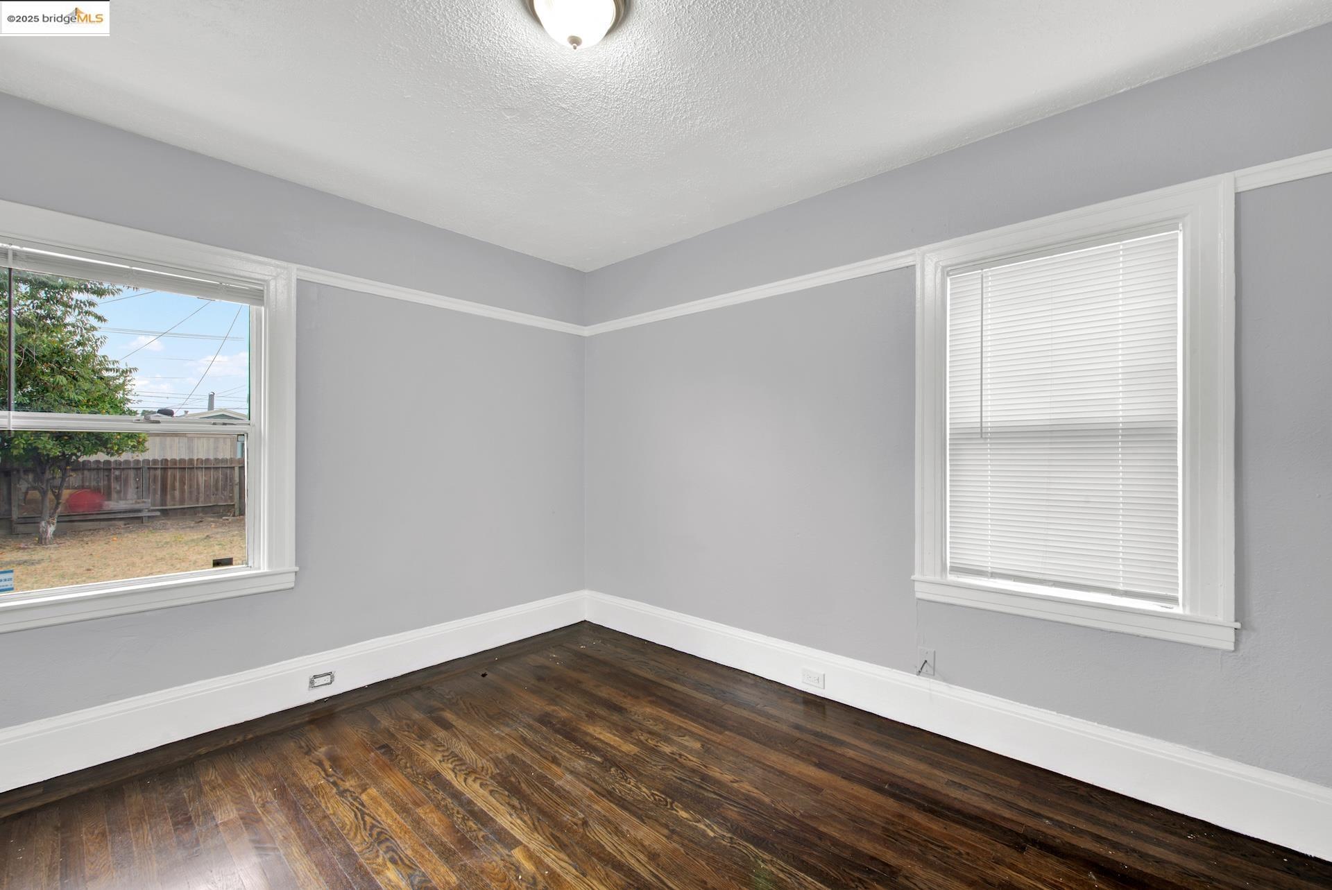 Detail Gallery Image 38 of 60 For 1009 106th Ave, Oakland,  CA 94603 - 2 Beds | 1 Baths
