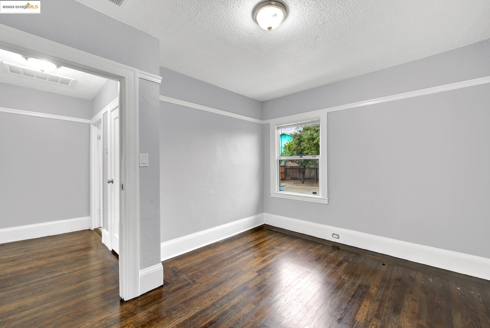 Detail Gallery Image 41 of 60 For 1009 106th Ave, Oakland,  CA 94603 - 2 Beds | 1 Baths