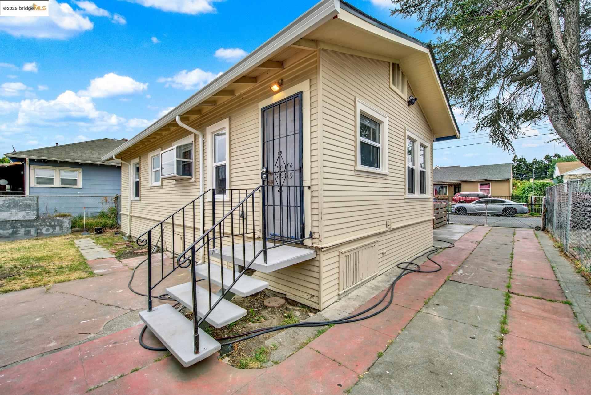 Detail Gallery Image 59 of 60 For 1009 106th Ave, Oakland,  CA 94603 - 2 Beds | 1 Baths