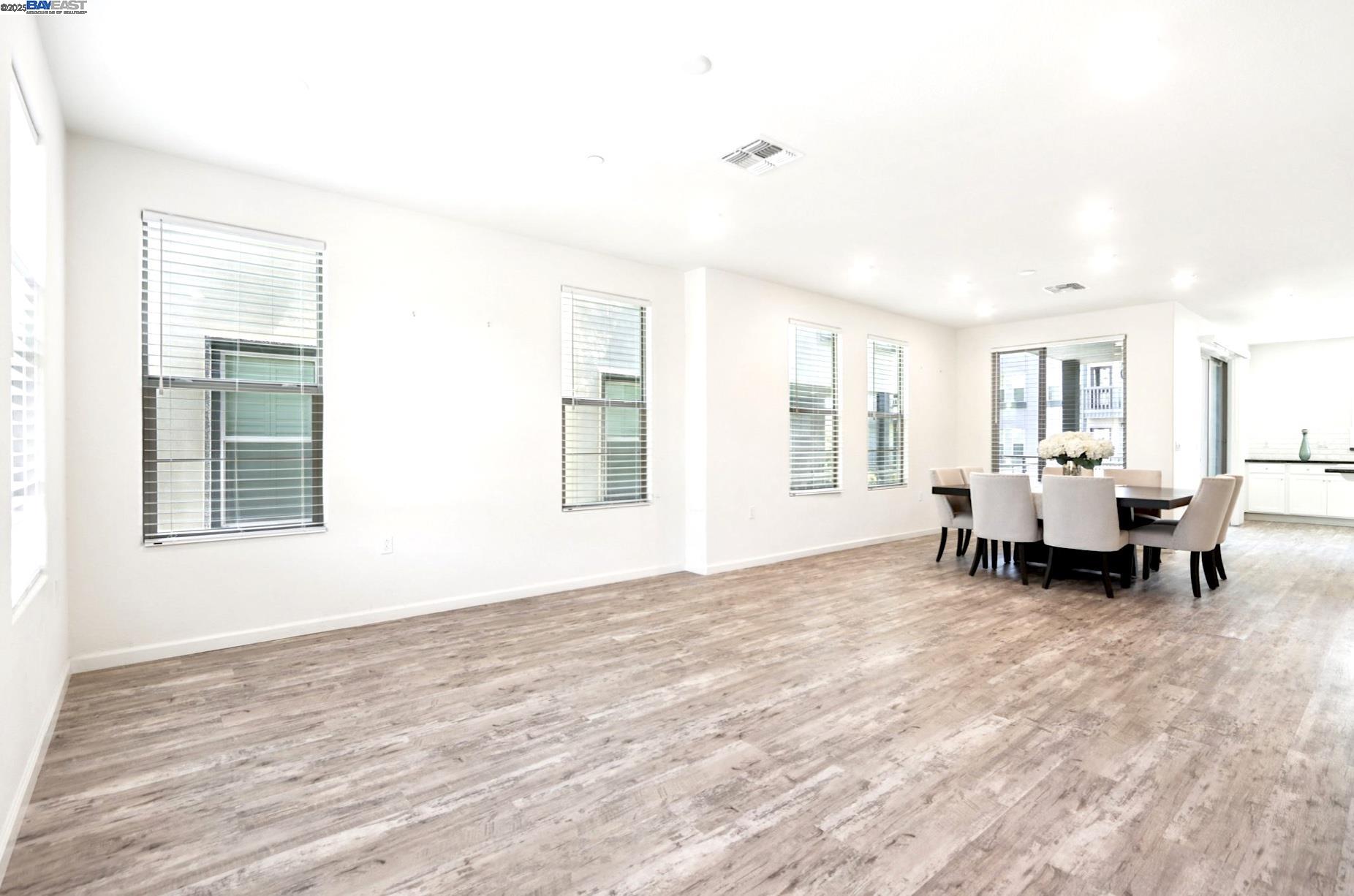 Photo #6: 41103083 Listing 