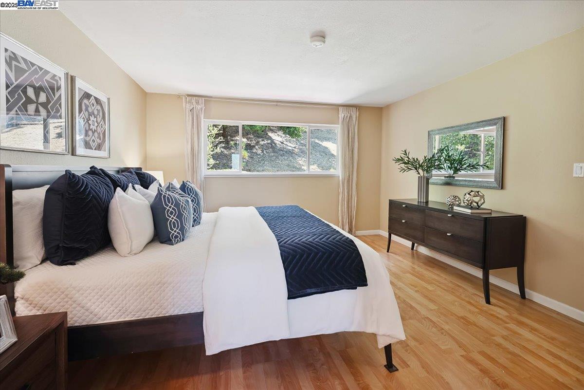 Detail Gallery Image 27 of 44 For 3457 Hackamore Dr, Hayward,  CA 94541 - 4 Beds | 3 Baths