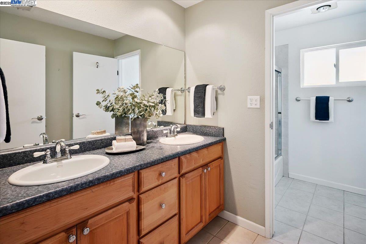 Detail Gallery Image 36 of 44 For 3457 Hackamore Dr, Hayward,  CA 94541 - 4 Beds | 3 Baths