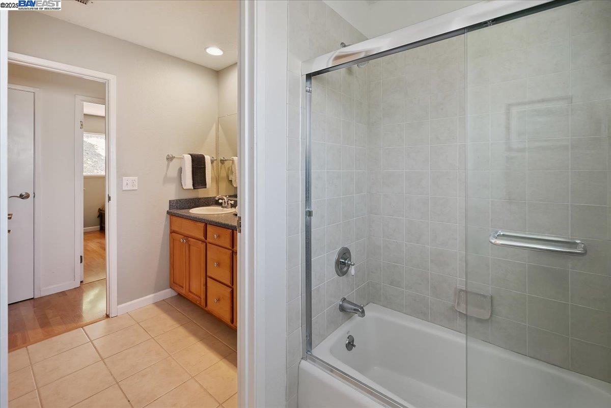 Detail Gallery Image 37 of 44 For 3457 Hackamore Dr, Hayward,  CA 94541 - 4 Beds | 3 Baths