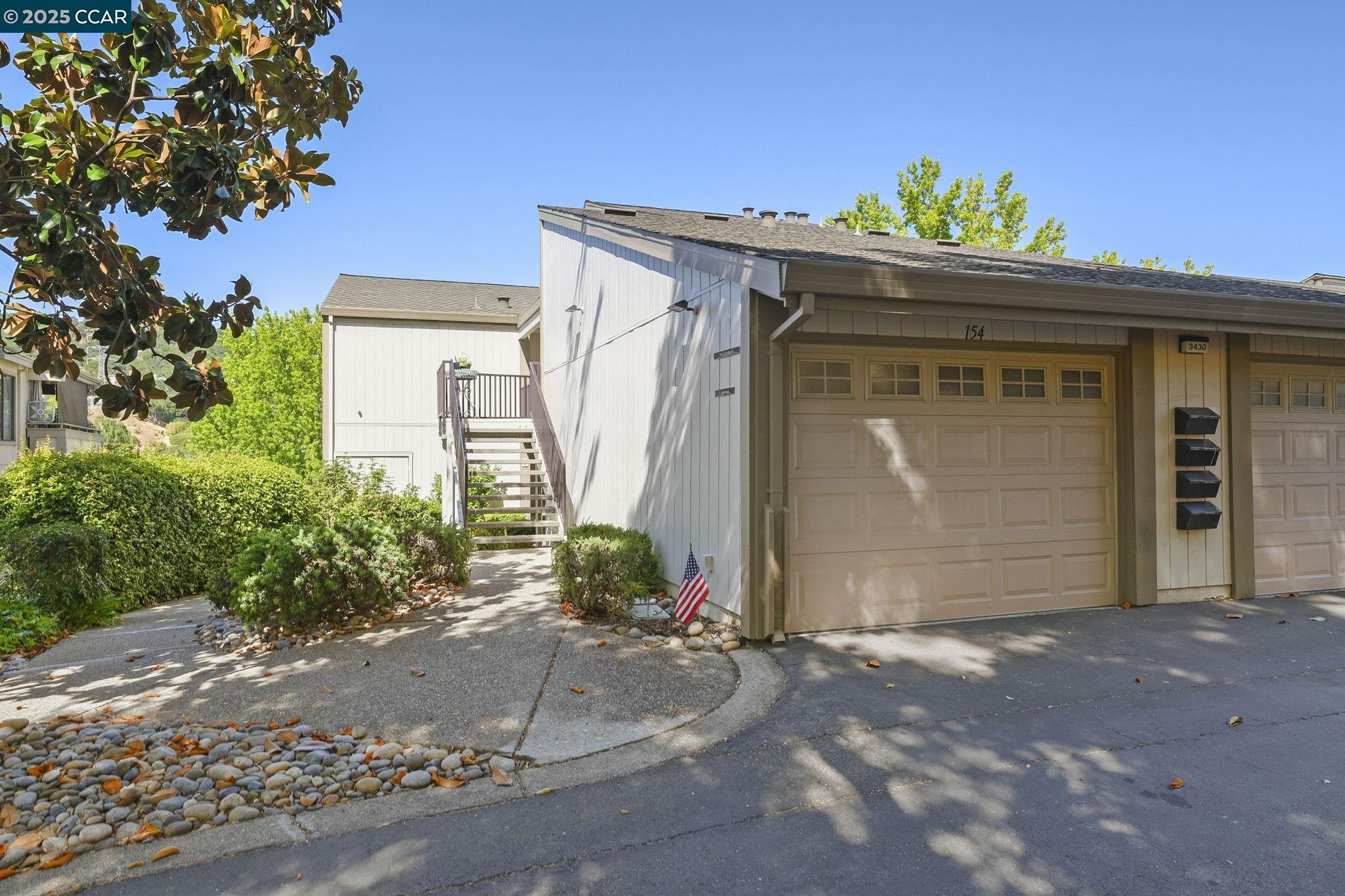 Photo #33: 41103088 Listing: Photo #33