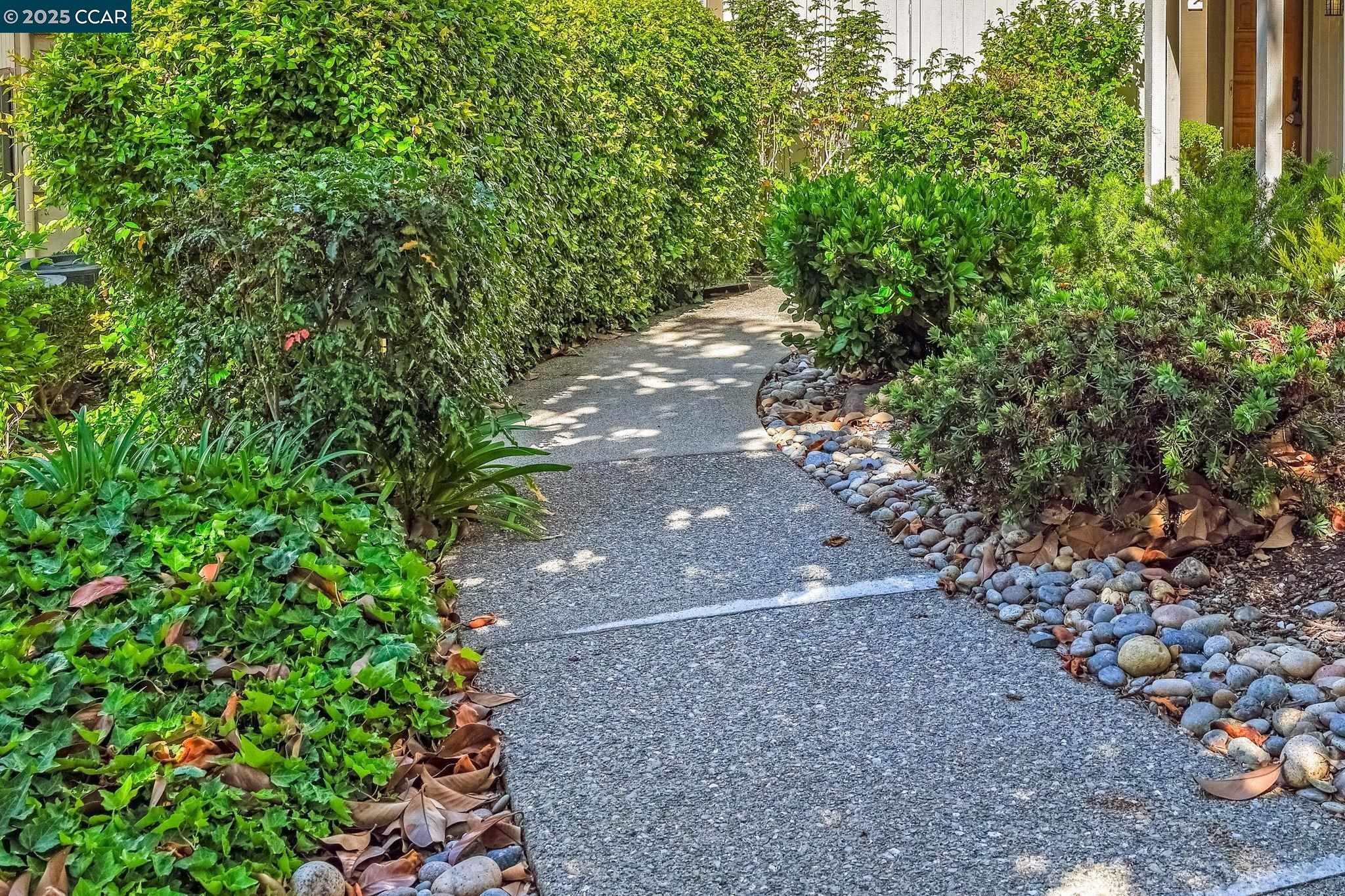 Detail Gallery Image 7 of 51 For 3430 Rossmoor Pkwy #2,  Walnut Creek,  CA 94595 - 2 Beds | 2 Baths