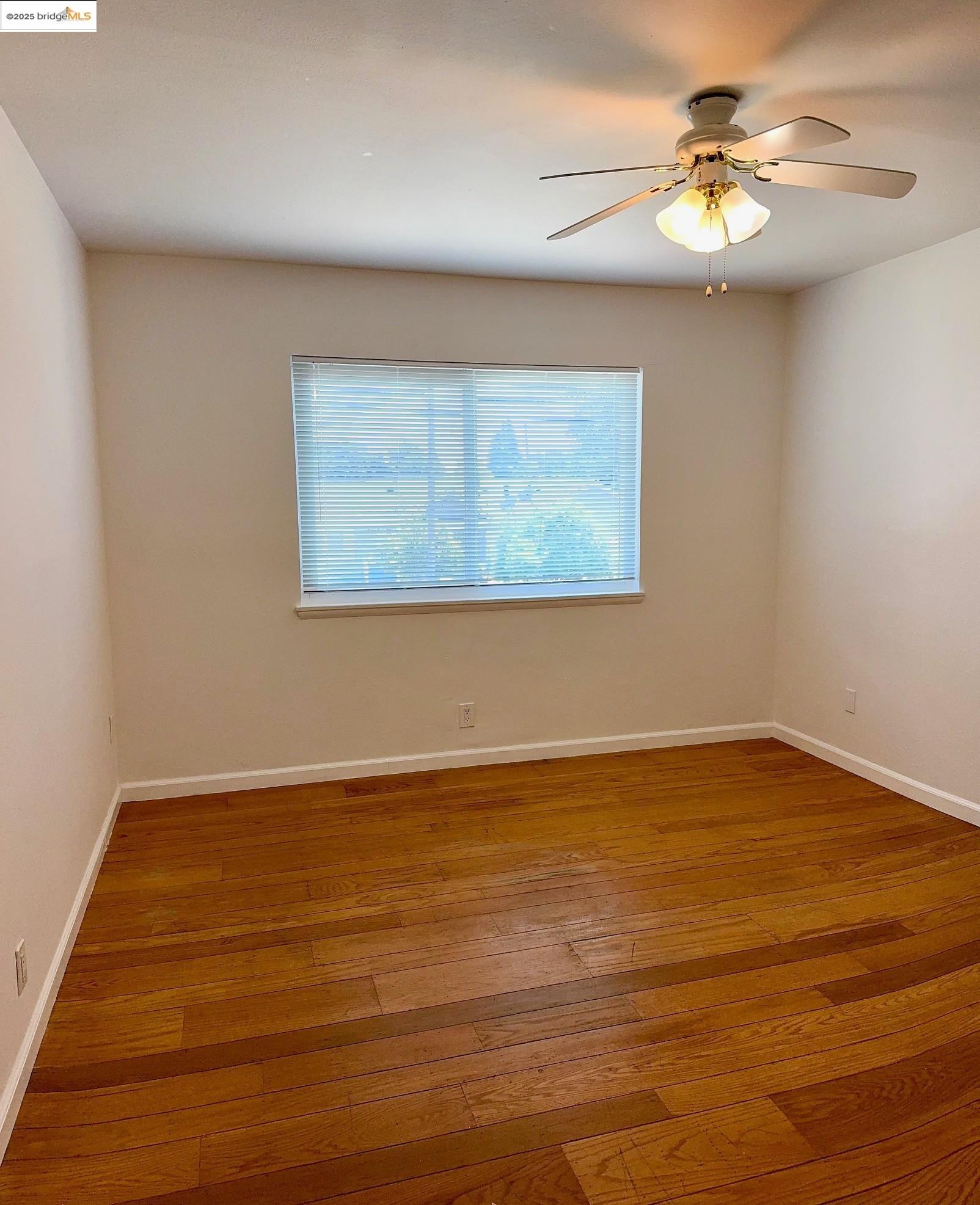 Detail Gallery Image 13 of 16 For 819 Delano Street, San Lorenzo,  CA 94580 - 4 Beds | 2 Baths