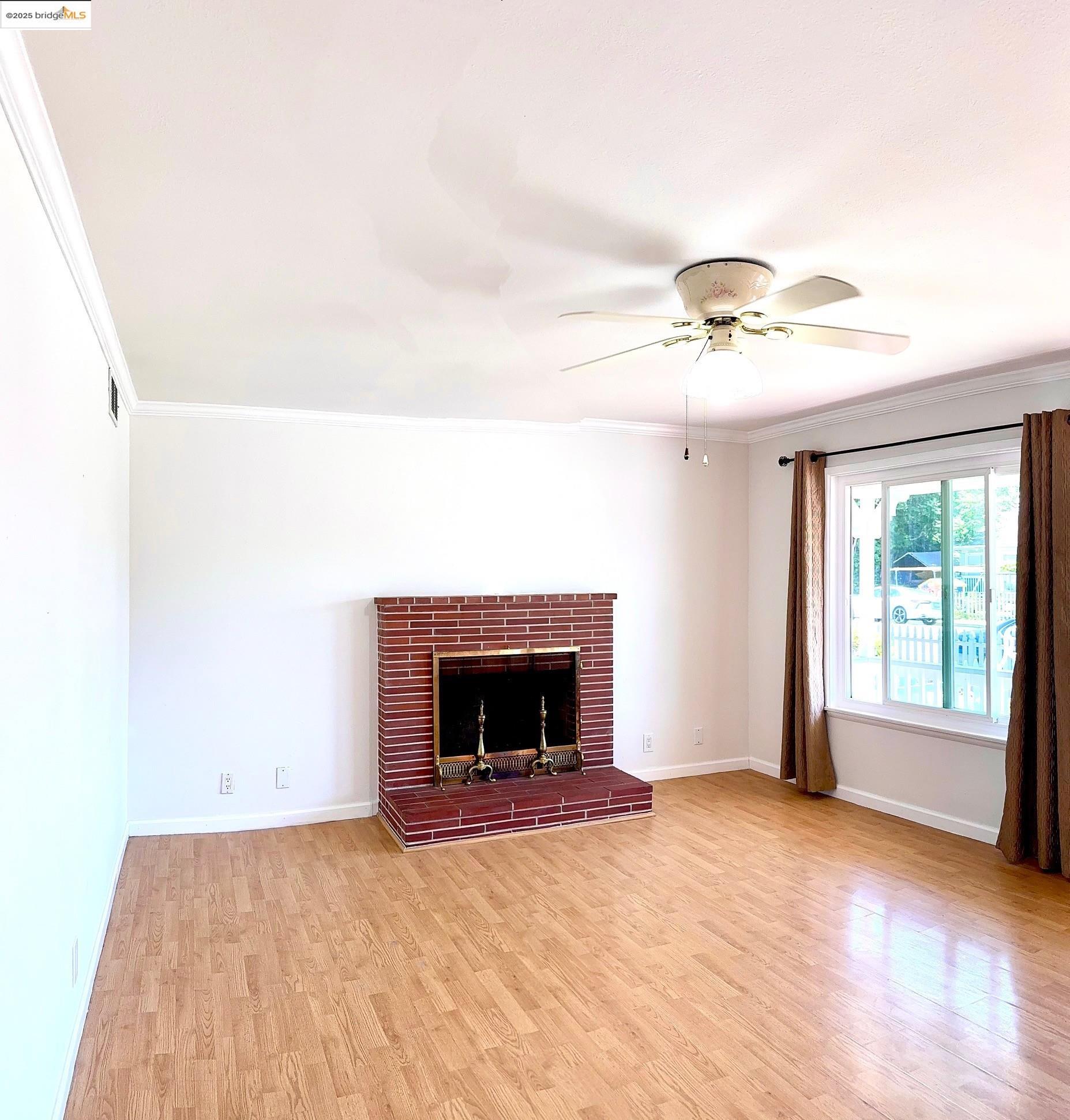 Detail Gallery Image 3 of 16 For 819 Delano Street, San Lorenzo,  CA 94580 - 4 Beds | 2 Baths