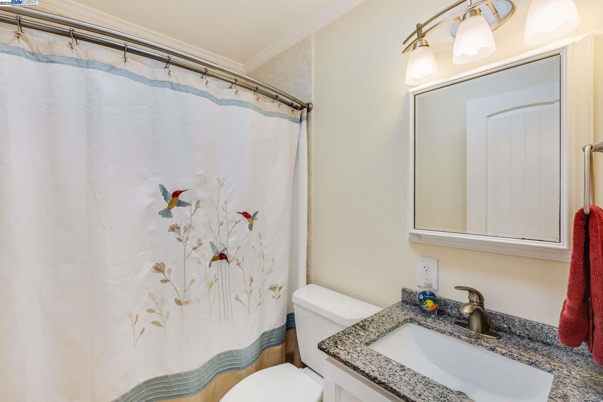 Detail Gallery Image 18 of 26 For 2515 Crystal Dr, Santa Clara,  CA 95051 - 3 Beds | 1 Baths