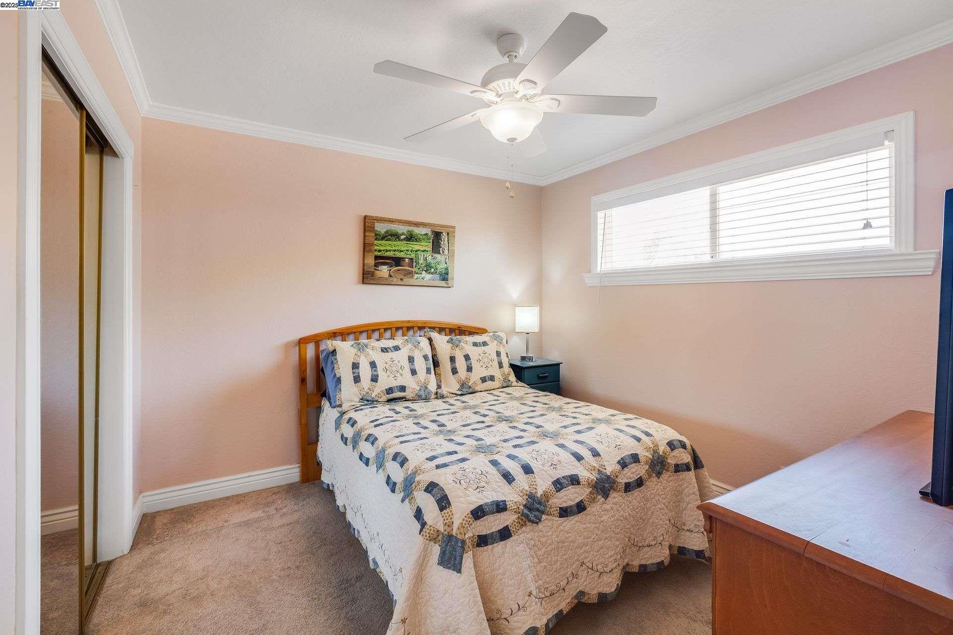 Detail Gallery Image 19 of 26 For 2515 Crystal Dr, Santa Clara,  CA 95051 - 3 Beds | 1 Baths
