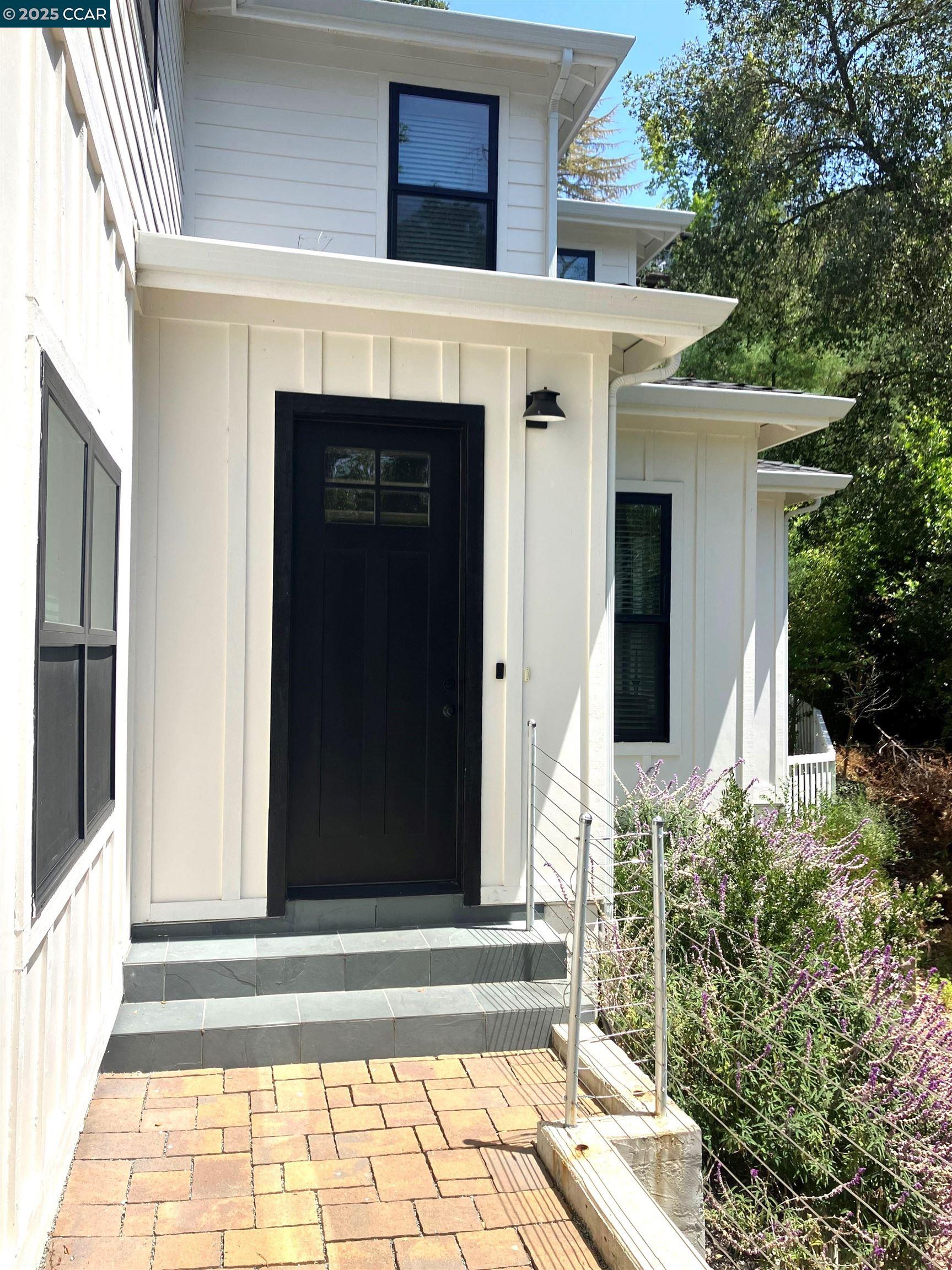 6 Linda Vista, Orinda, California 94563, 4 Bedrooms Bedrooms, 8 Rooms Rooms,2 BathroomsBathrooms,Residential Lease,For Rent,6 Linda Vista,41103096