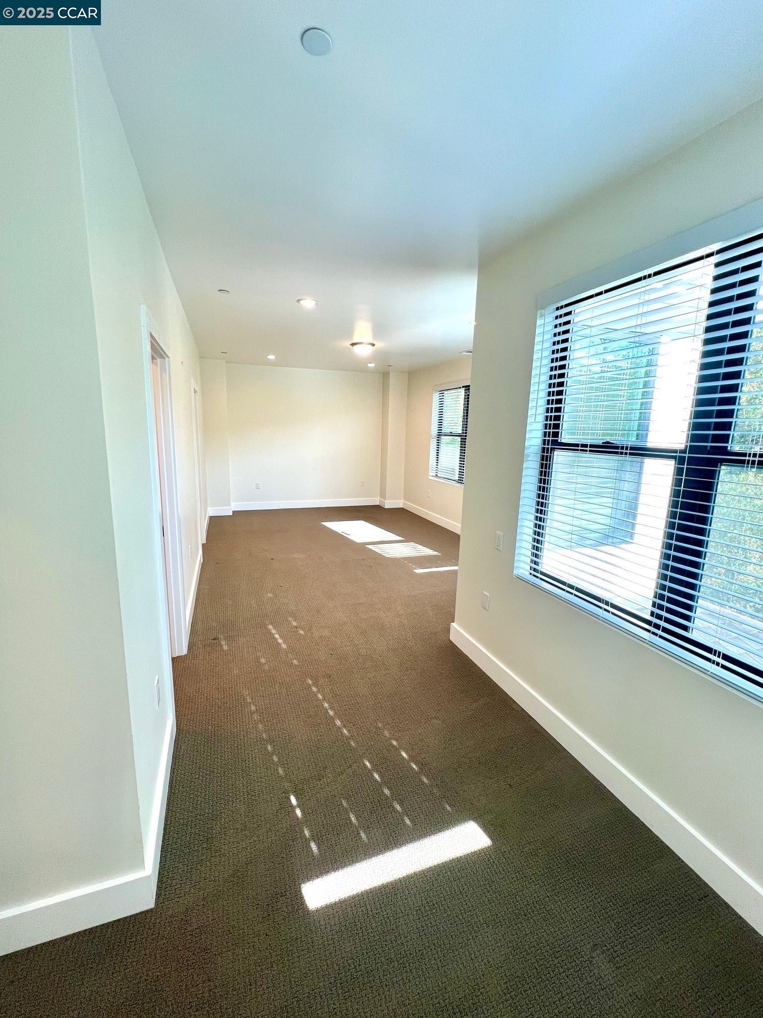 Detail Gallery Image 18 of 34 For 6 Linda Vista, Orinda,  CA 94563 - 4 Beds | 2/1 Baths