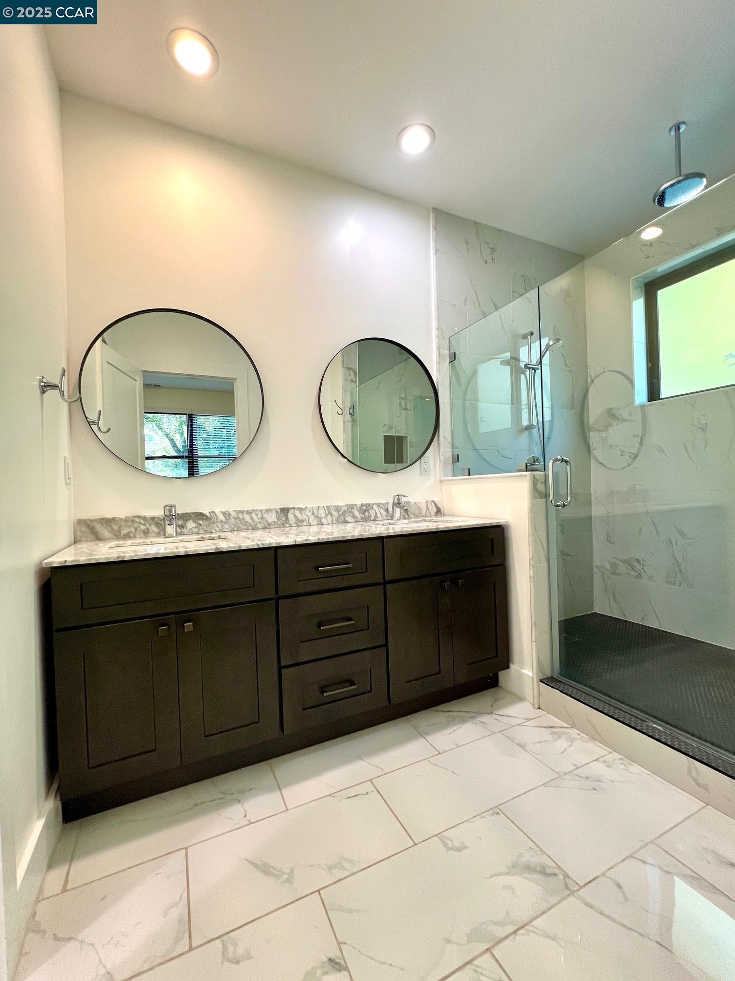 Detail Gallery Image 21 of 34 For 6 Linda Vista, Orinda,  CA 94563 - 4 Beds | 2/1 Baths