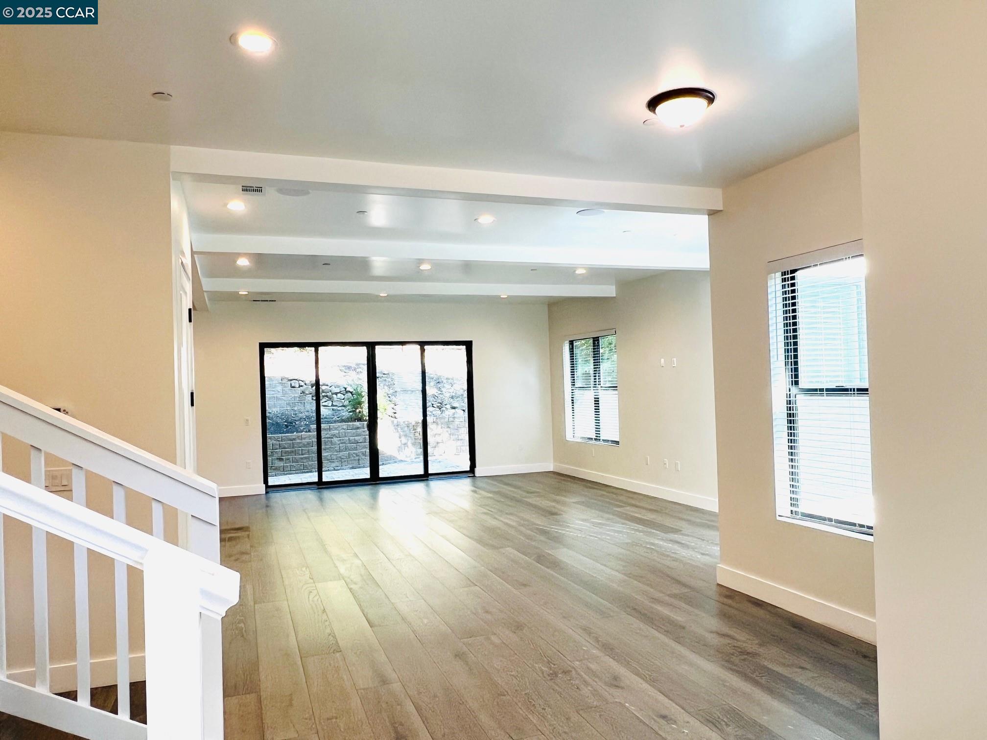 Detail Gallery Image 4 of 34 For 6 Linda Vista, Orinda,  CA 94563 - 4 Beds | 2/1 Baths