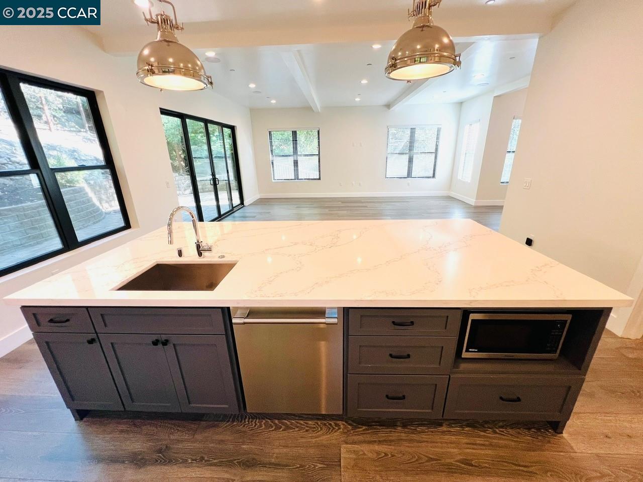 Detail Gallery Image 8 of 34 For 6 Linda Vista, Orinda,  CA 94563 - 4 Beds | 2/1 Baths