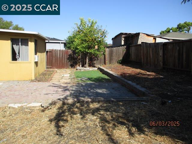 Detail Gallery Image 24 of 26 For 207 Thomas Way, Pittsburg,  CA 94565 - 3 Beds | 2 Baths