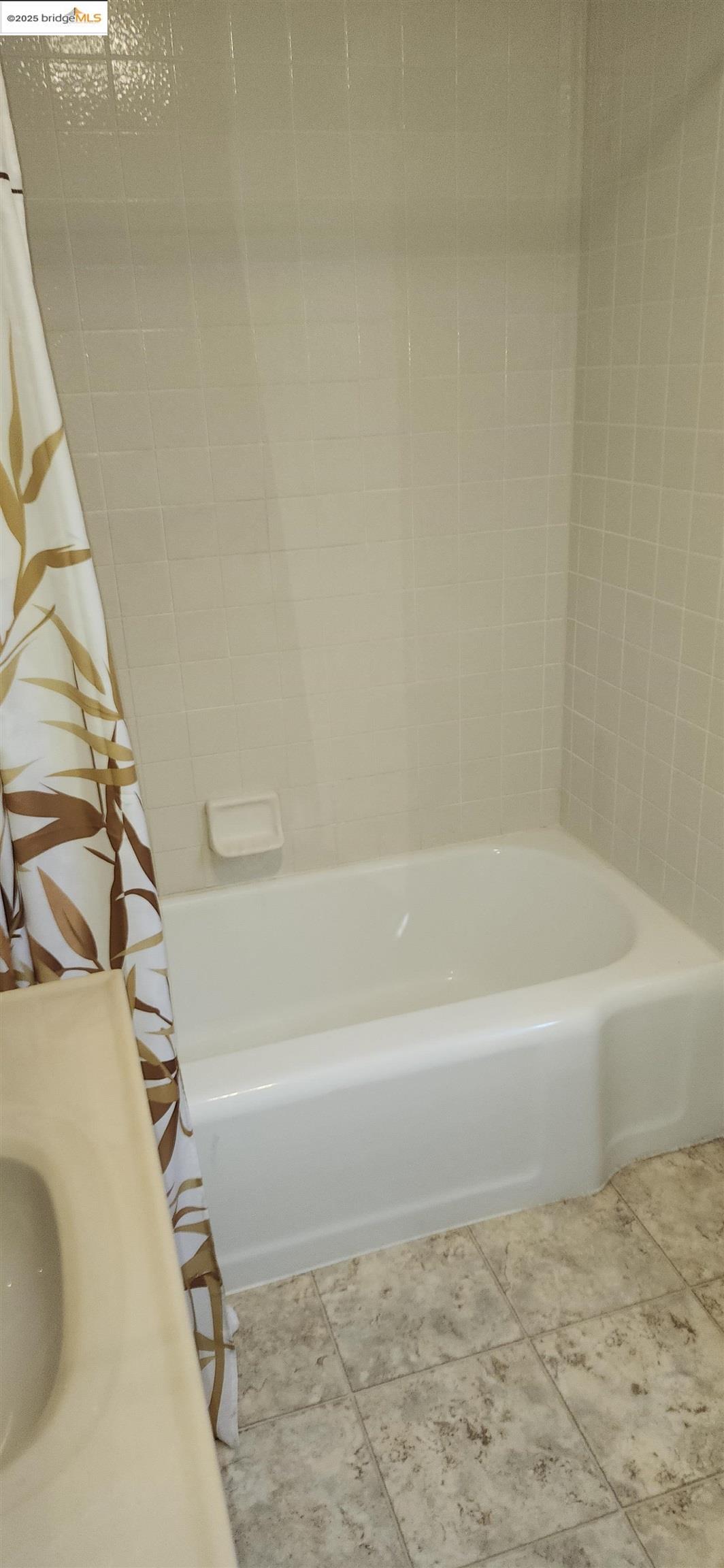 Detail Gallery Image 17 of 17 For 175 Clyde St, Pittsburg,  CA 94565 - 3 Beds | 1/1 Baths