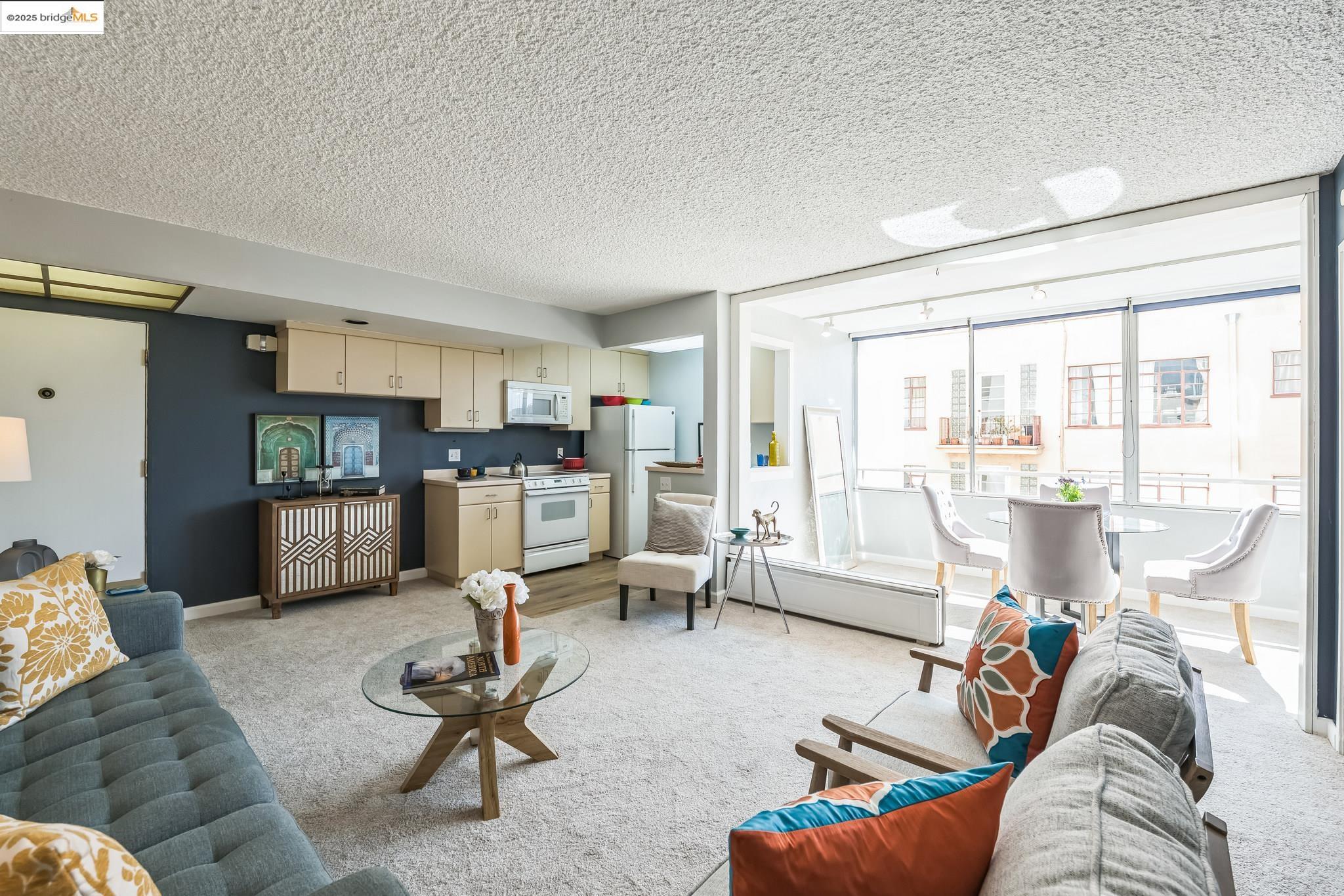 Photo #3: 41103104 Listing 